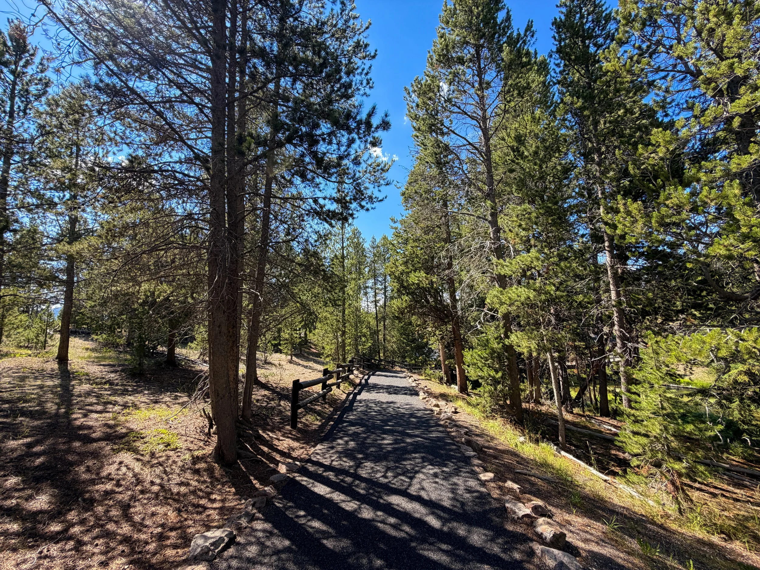 Upper Geyser Hill Trail Yellowstone National Park Wyoming