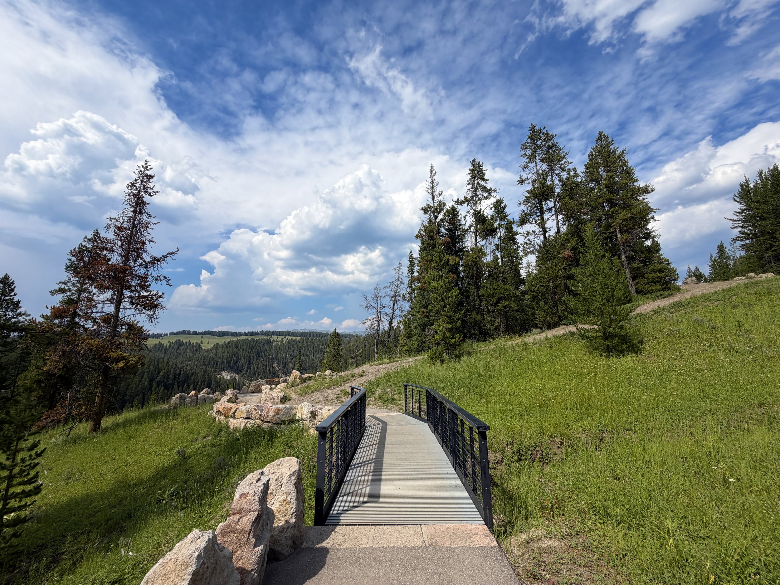 Discovery Overlook Trail Yellowstone National Park Wyoming