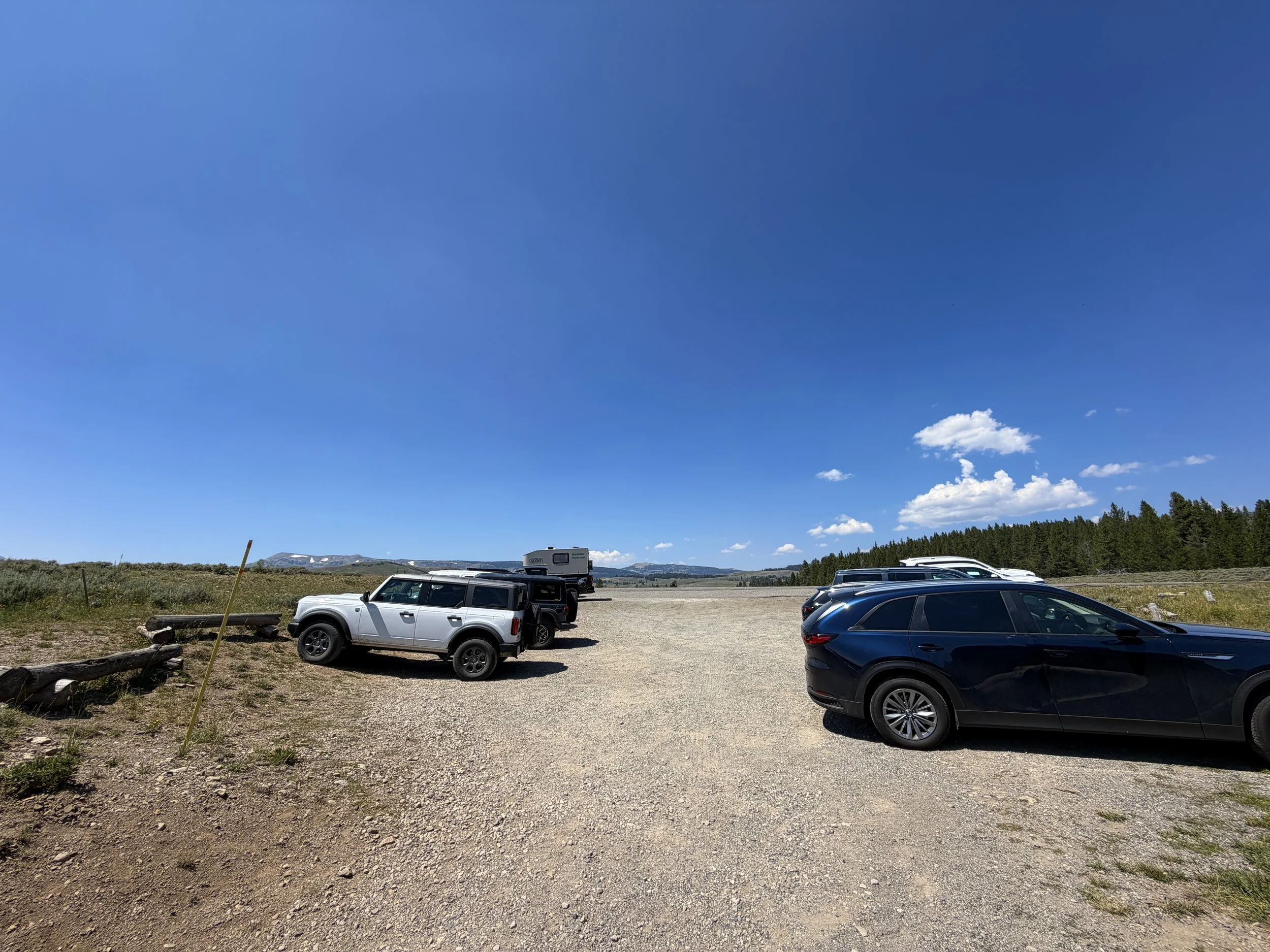 Bunsen Peak Trailhead Parking Yellowstone National Park Wyoming