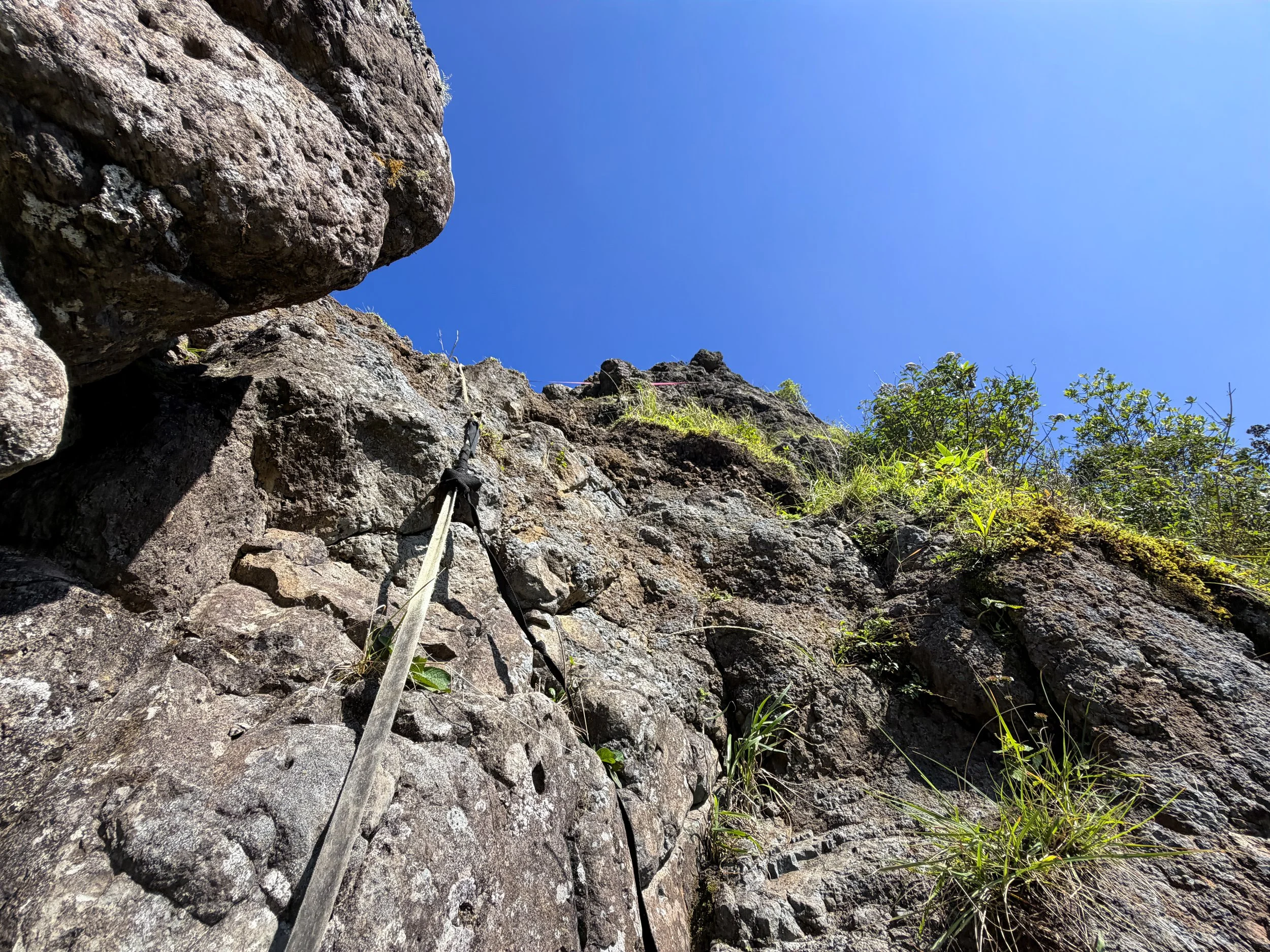 Moanalua Saddle Ropes Koolau Summit Trail Oahu Hawaii