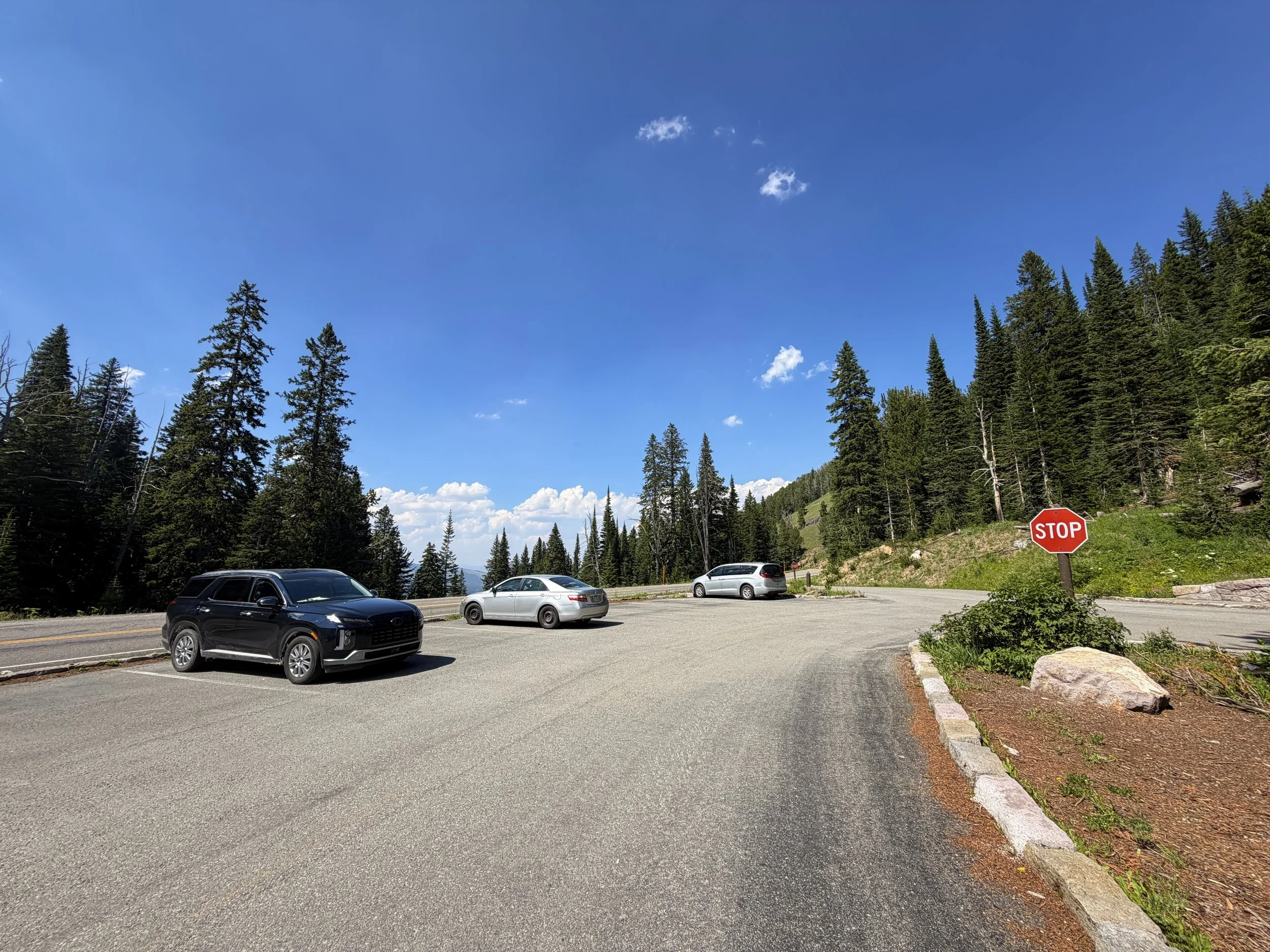 Dunraven Pass Mt. Washburn Trailhead Parking Yellowstone National Park Wyoming