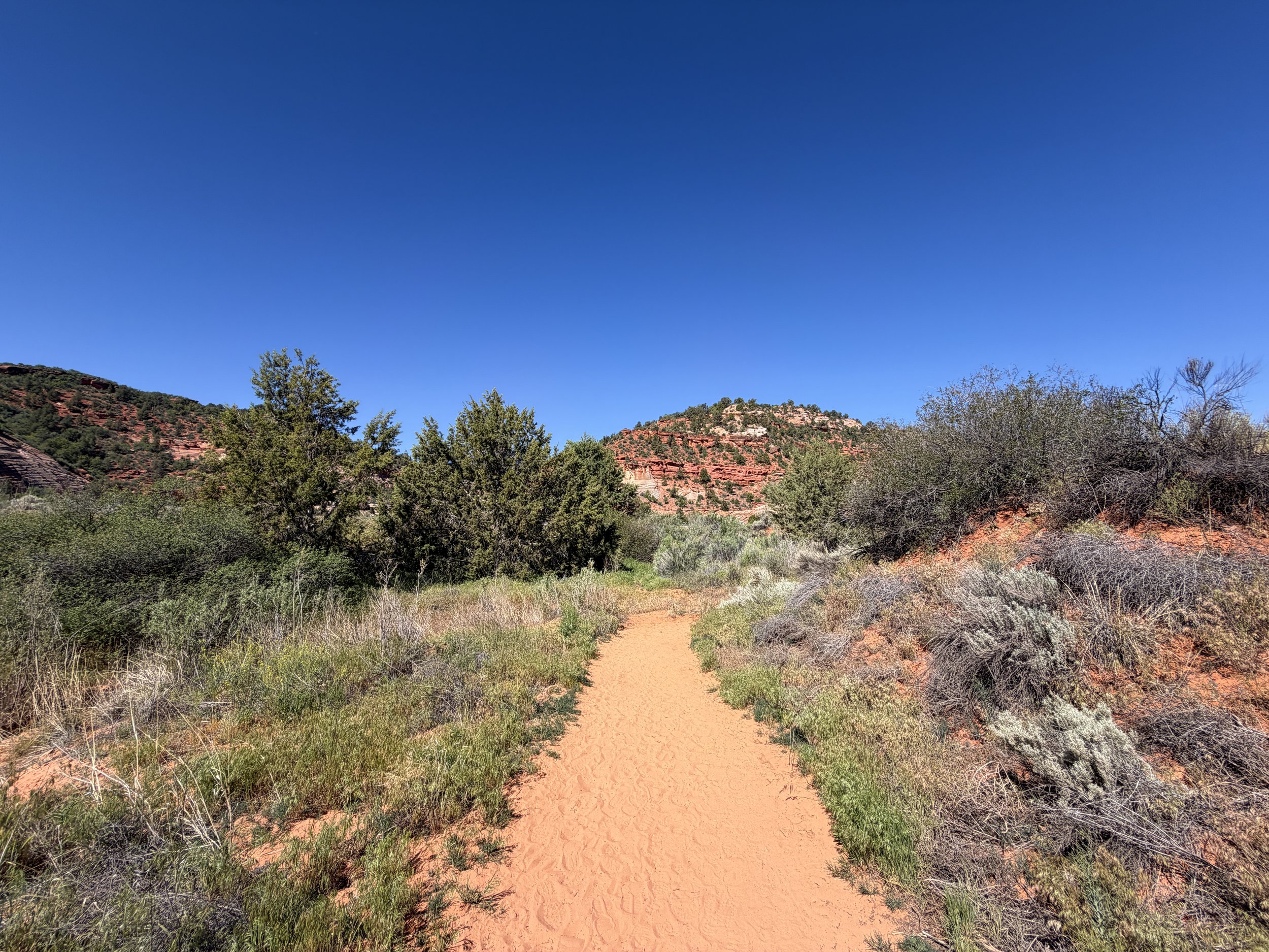 Moqui Sand Caves Hike Kanab Utah