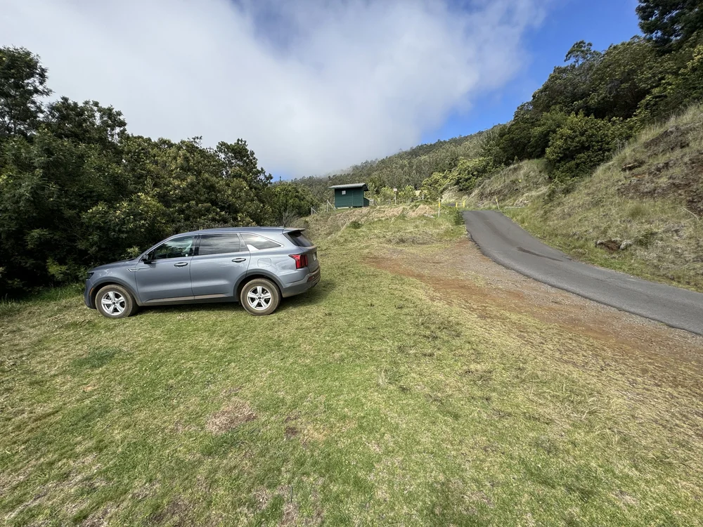 Hiking the Waiakoa Loop Trail on Maui, Hawaiʻi — noahawaii