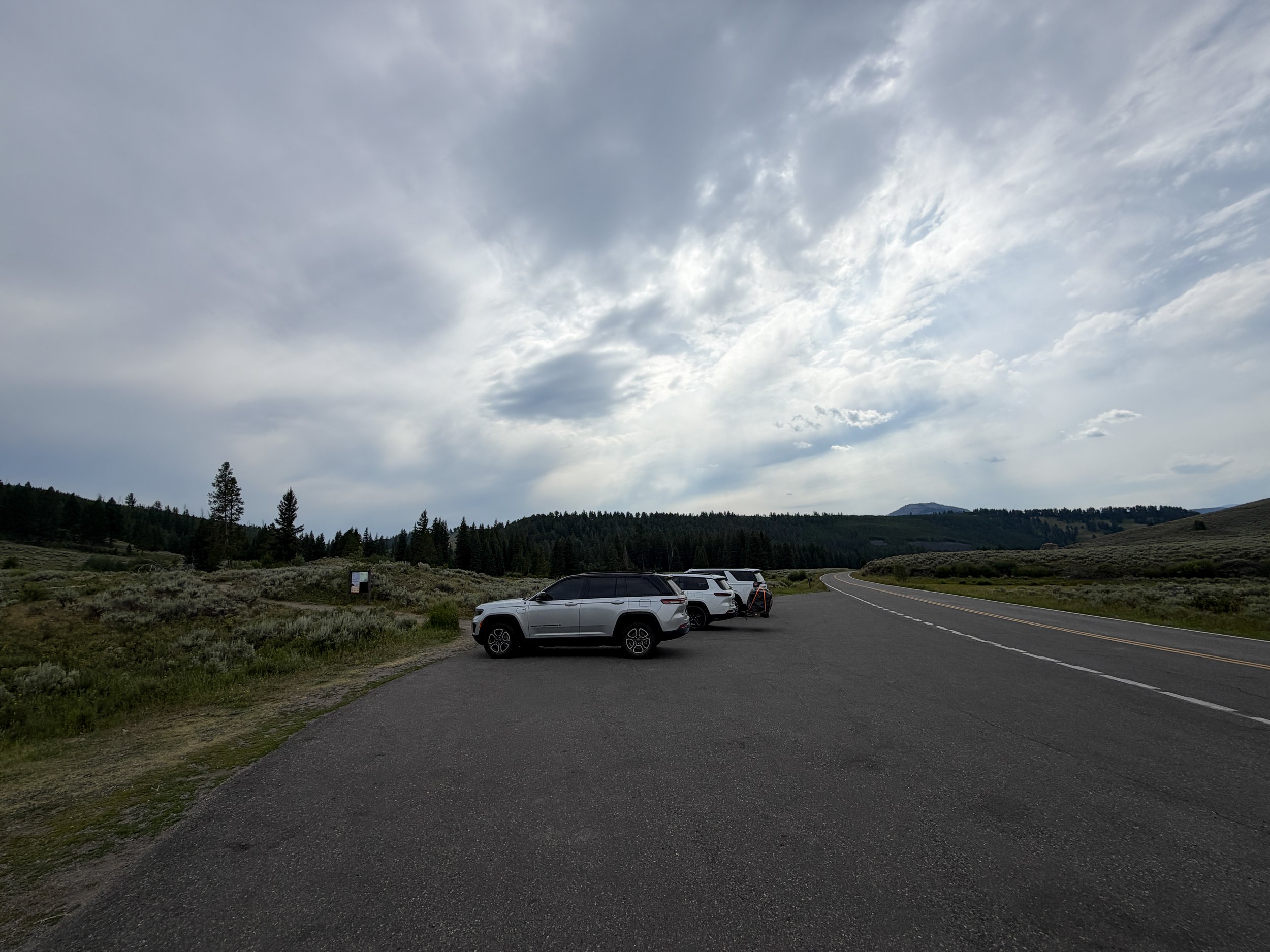 Wraith Falls Trailhead Parking Yellowstone National Park Wyoming