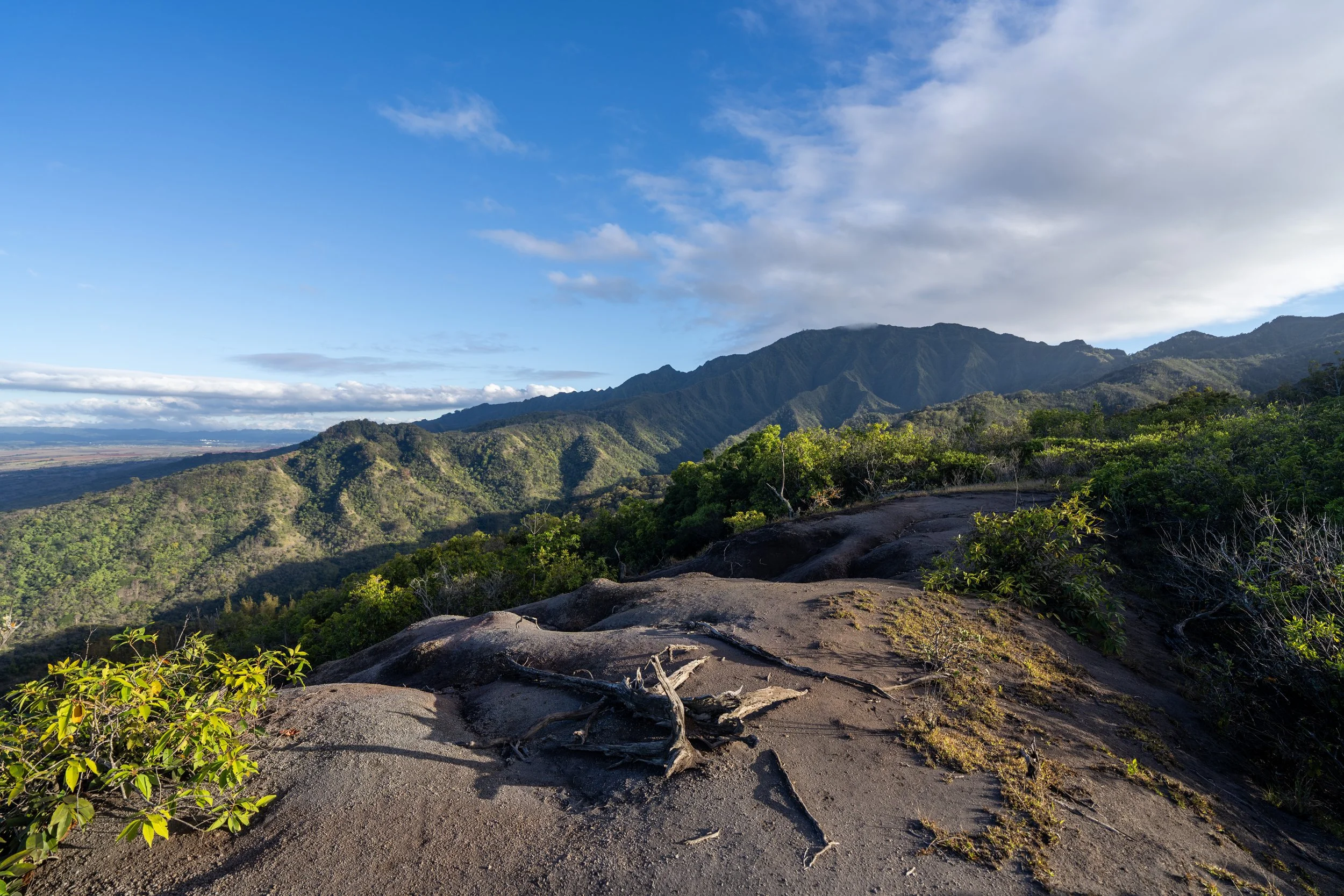 Mokuleia Trail Oahu Hawaii