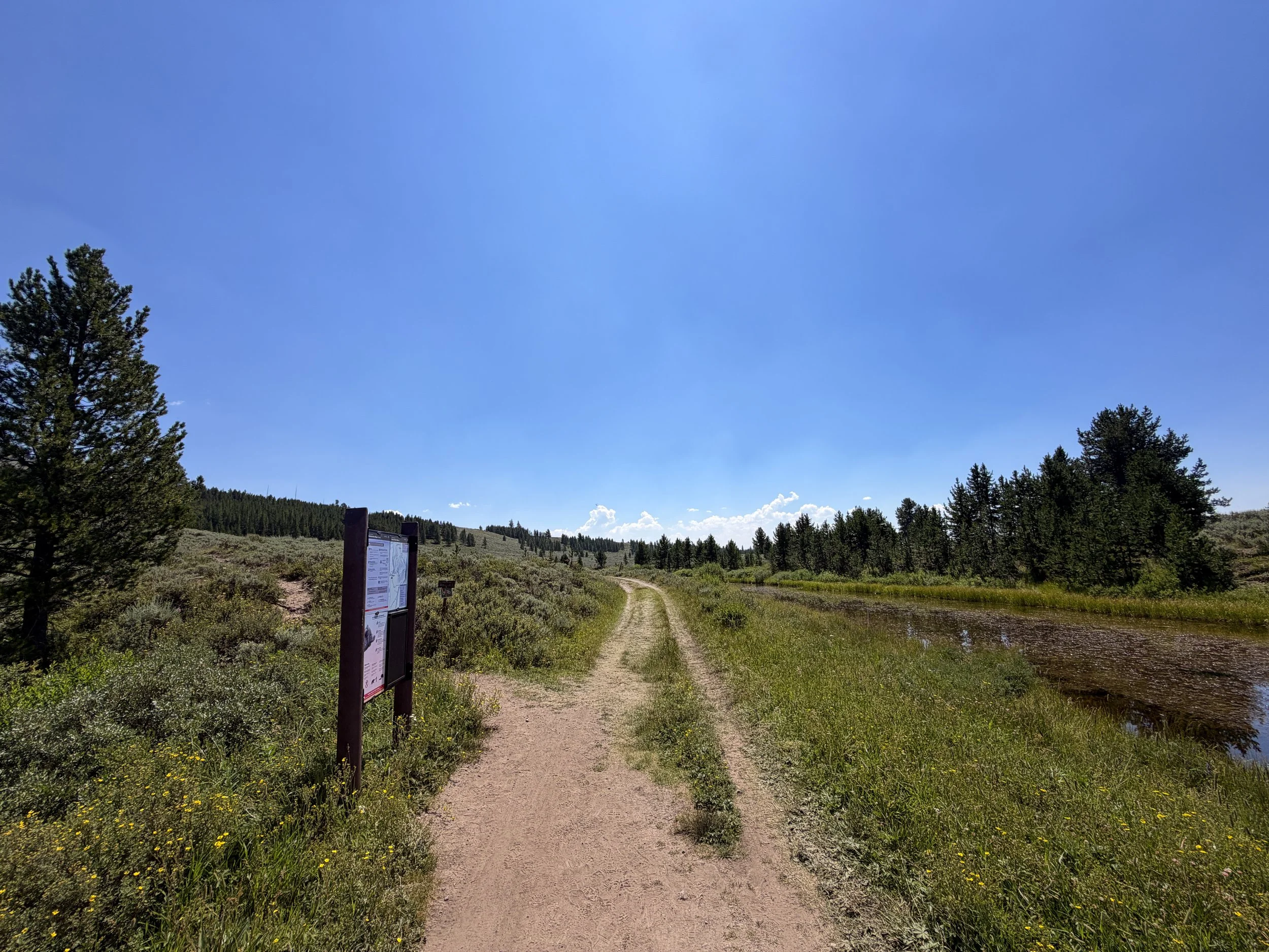 Bunsen Peak Trailhead Yellowstone National Park Wyoming
