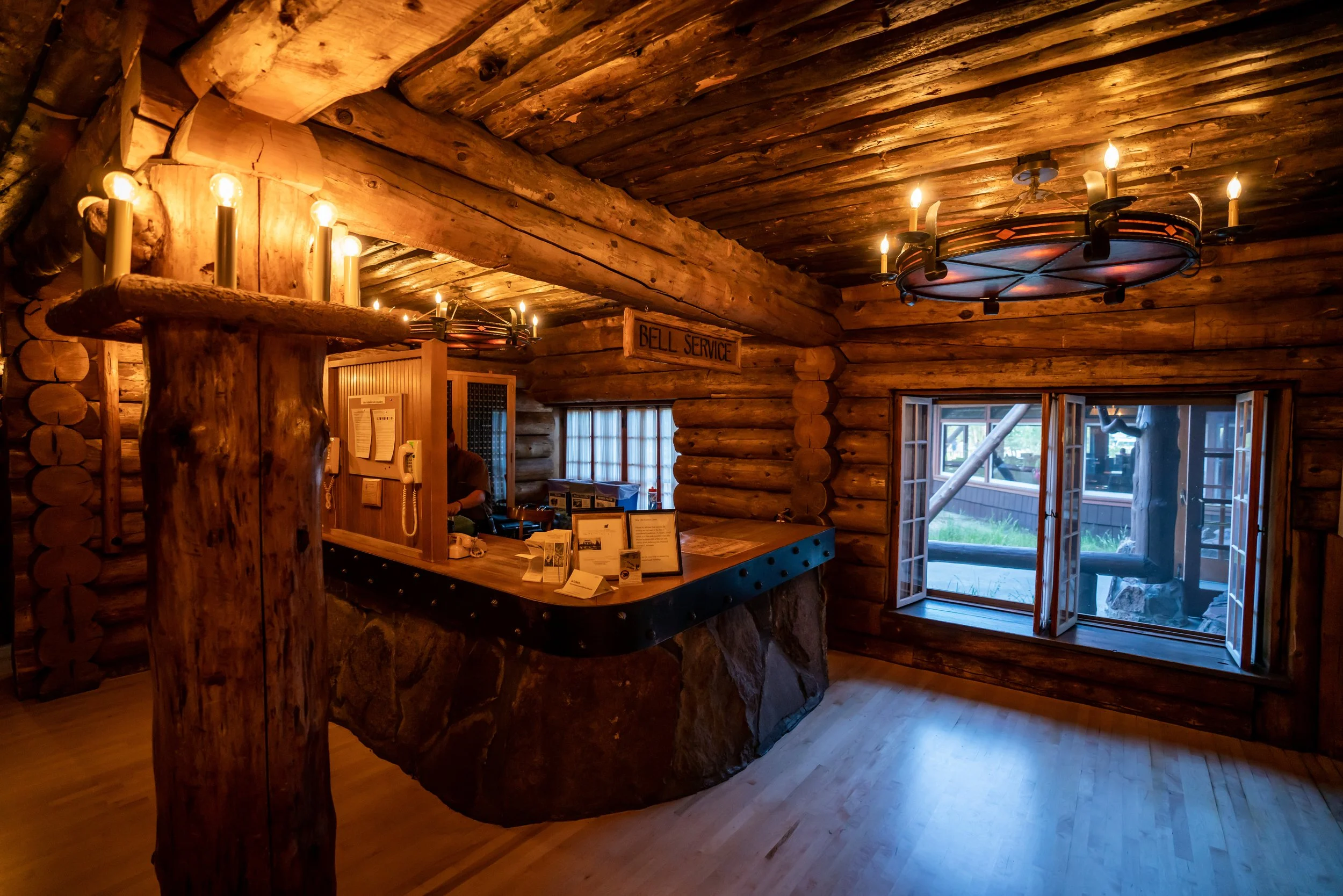How to Visit the Crow’s Nest at the Old Faithful Inn Yellowstone