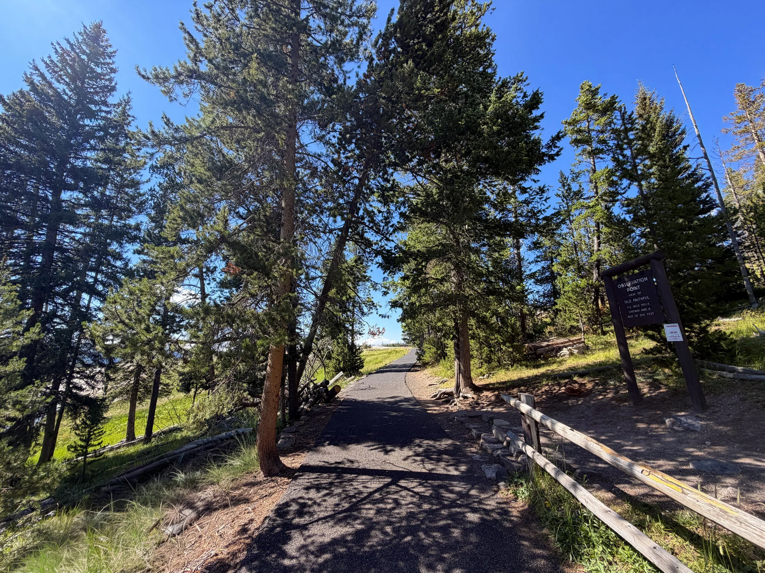 Upper Geyser Hill Trail Yellowstone National Park Wyoming
