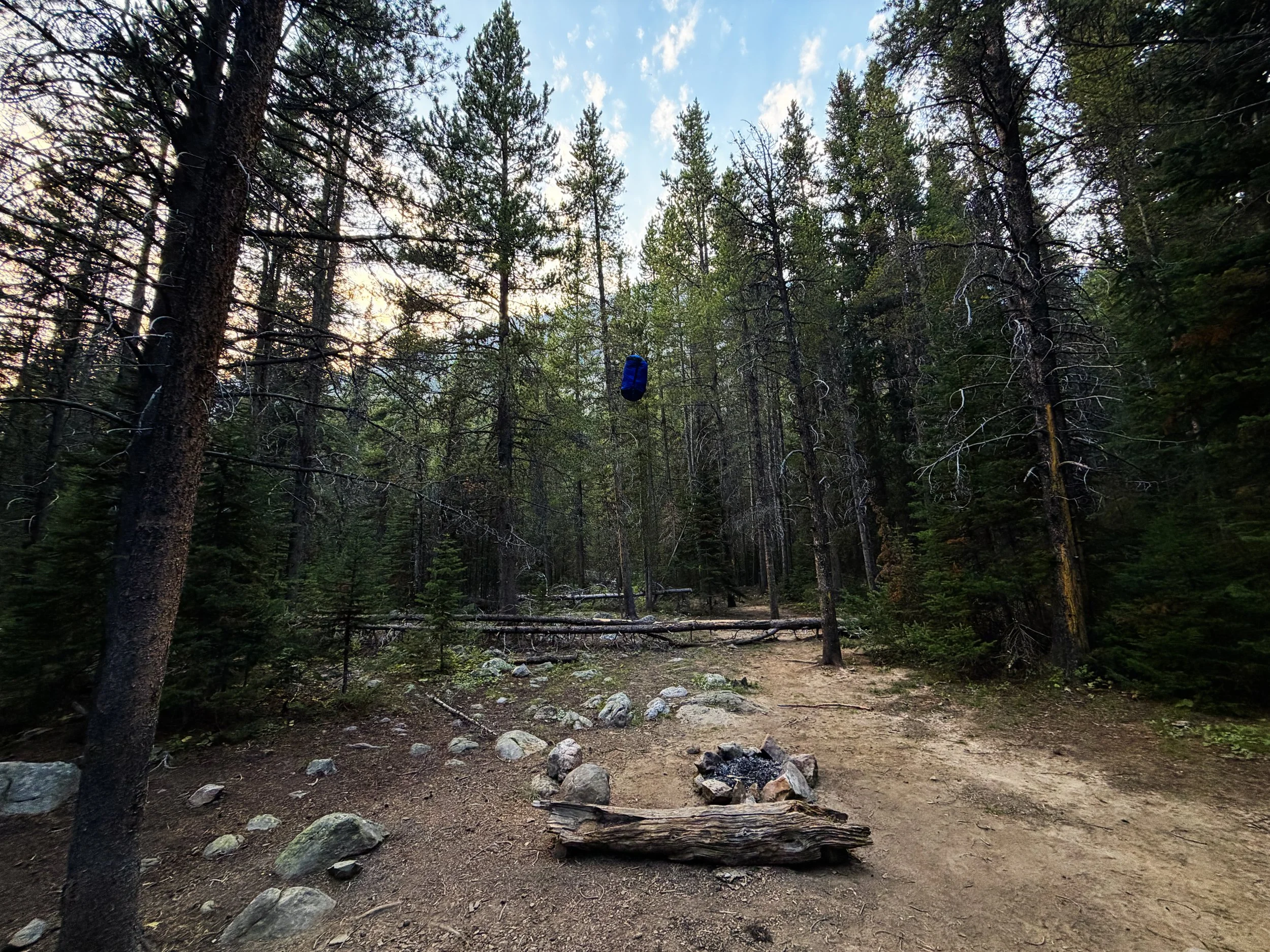 Rainbow Lake Campsites Beaten Path Trail Beartooth Mountains Montana