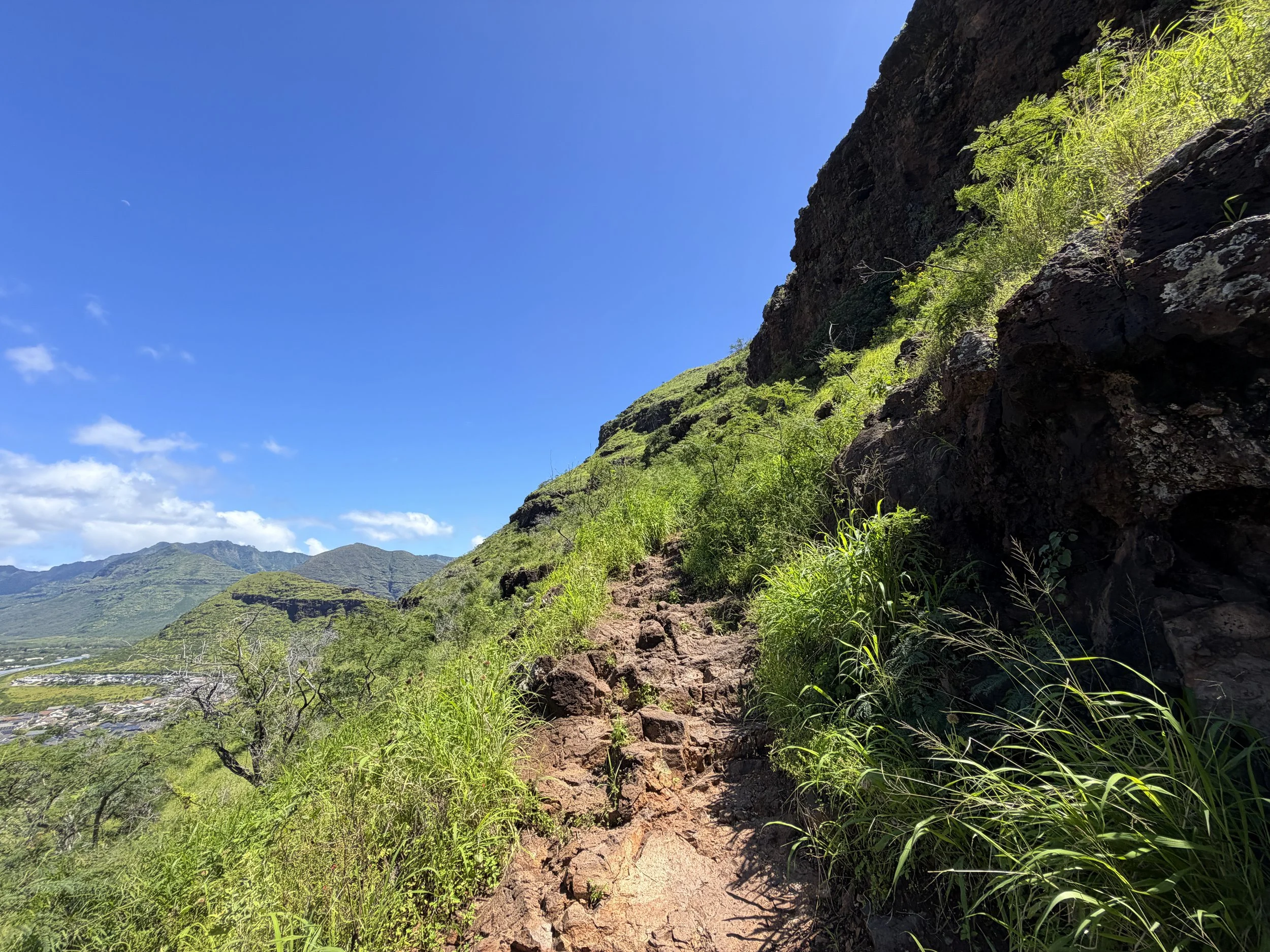 Puu O Hulu Hike Oahu Hawaii