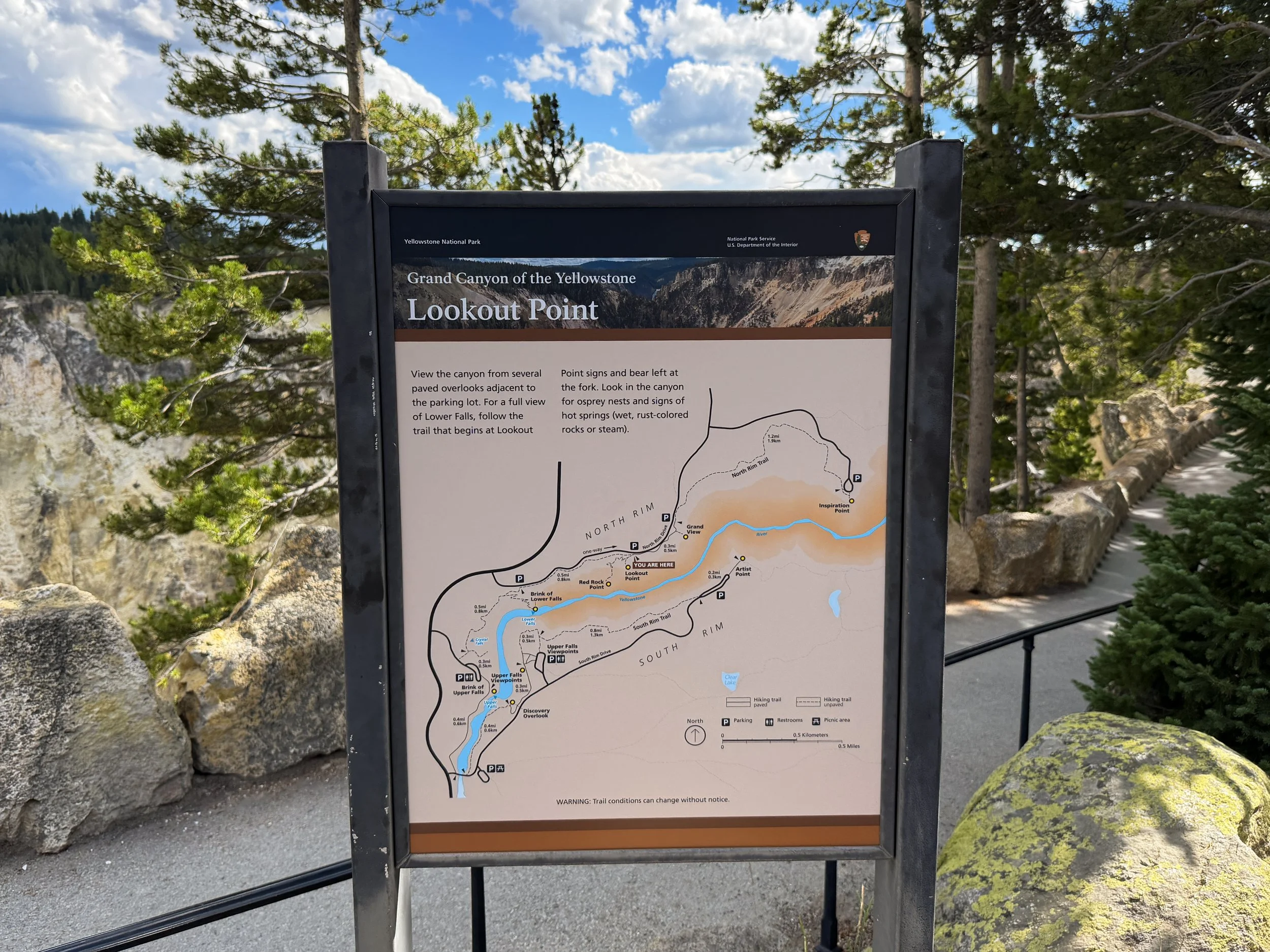 Lookout Point Trailhead Yellowstone National Park Wyoming