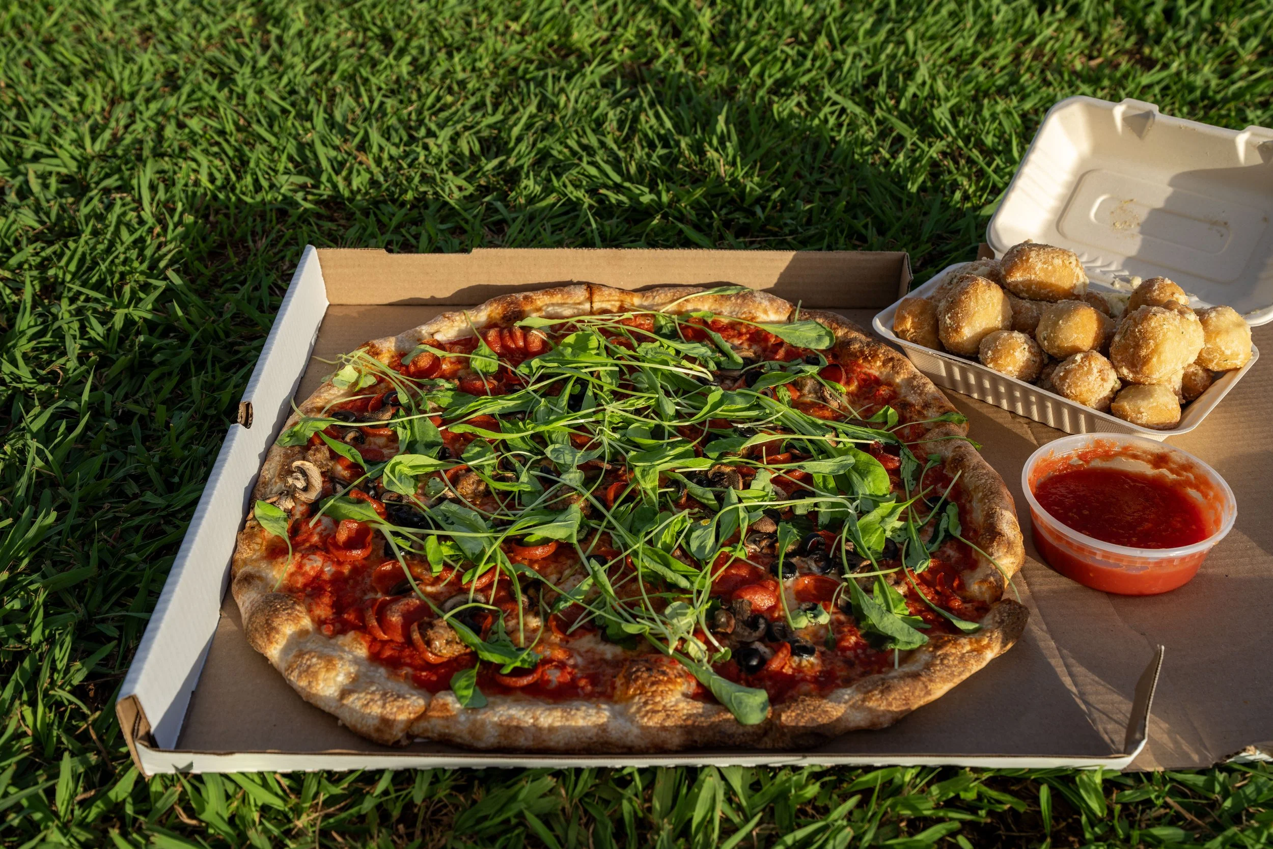 IliIli Cash and Carry Pizza Honolulu Oahu Hawaii