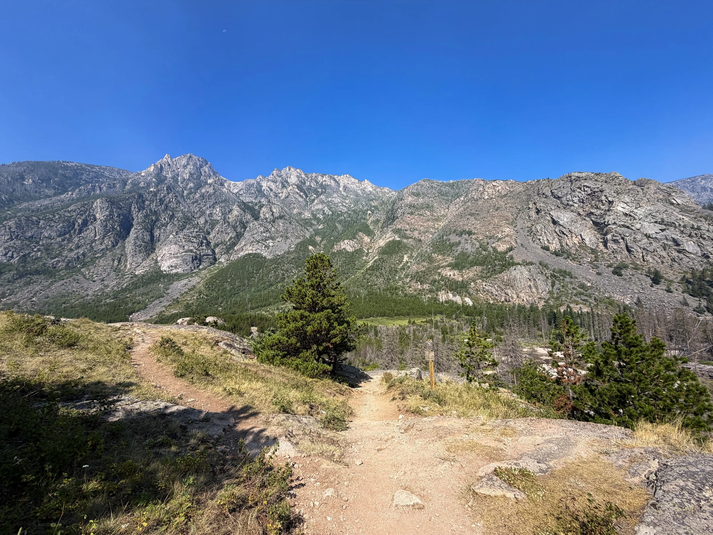 Beaten Path Trail Beartooth Mountains Montana