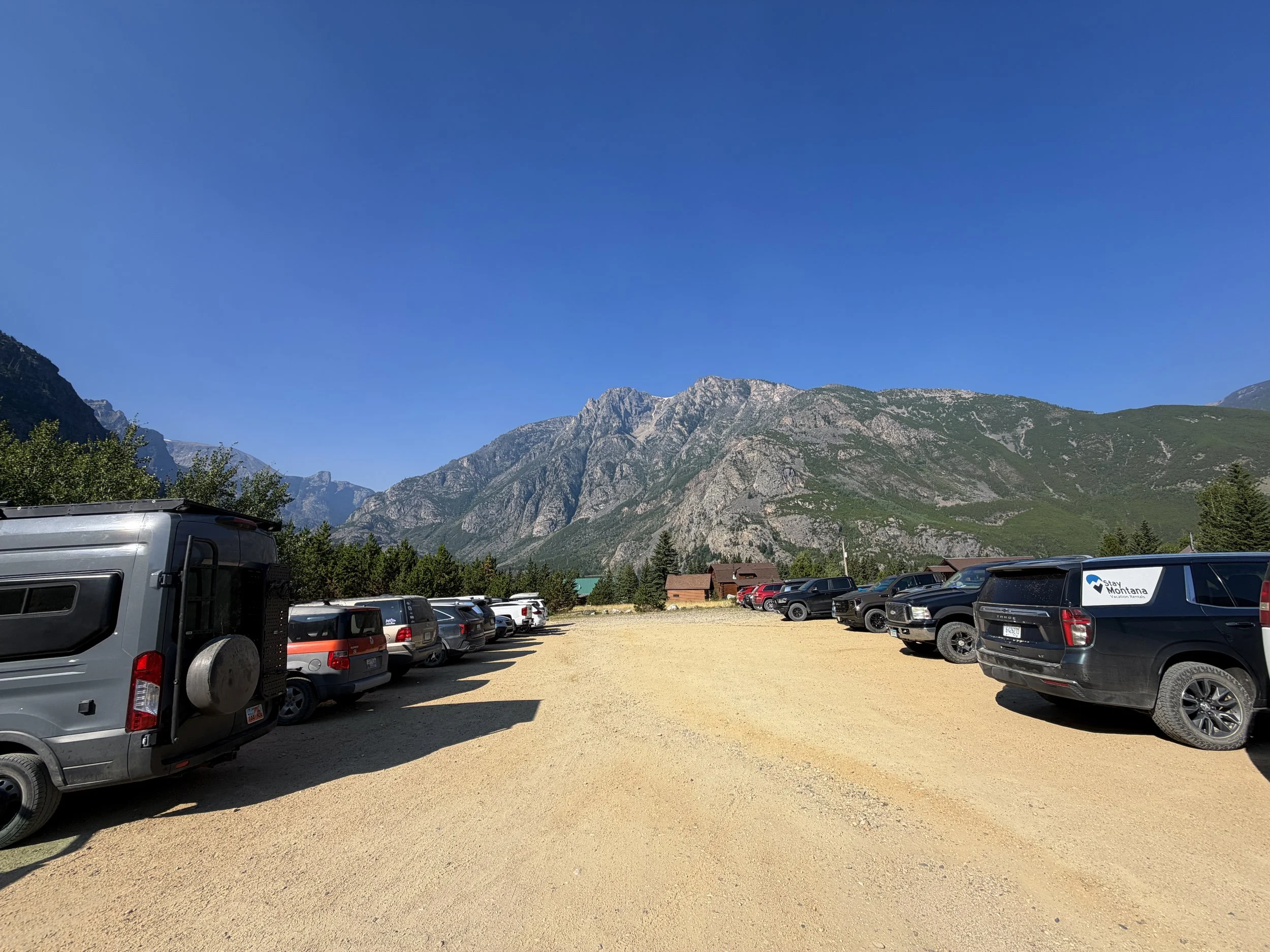 East Rosebud Trailhead Parking Beartooth Mountains Montana