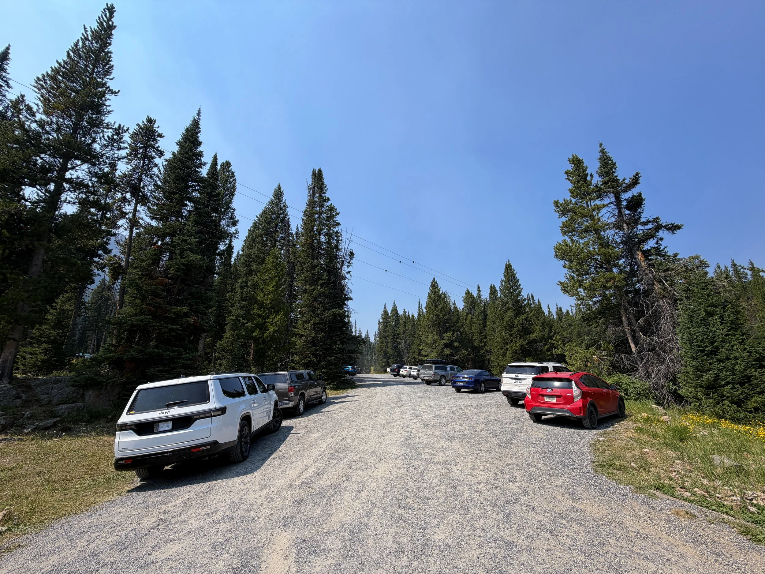 Clarks Fork Trailhead Parking Beartooth Mountains Montana