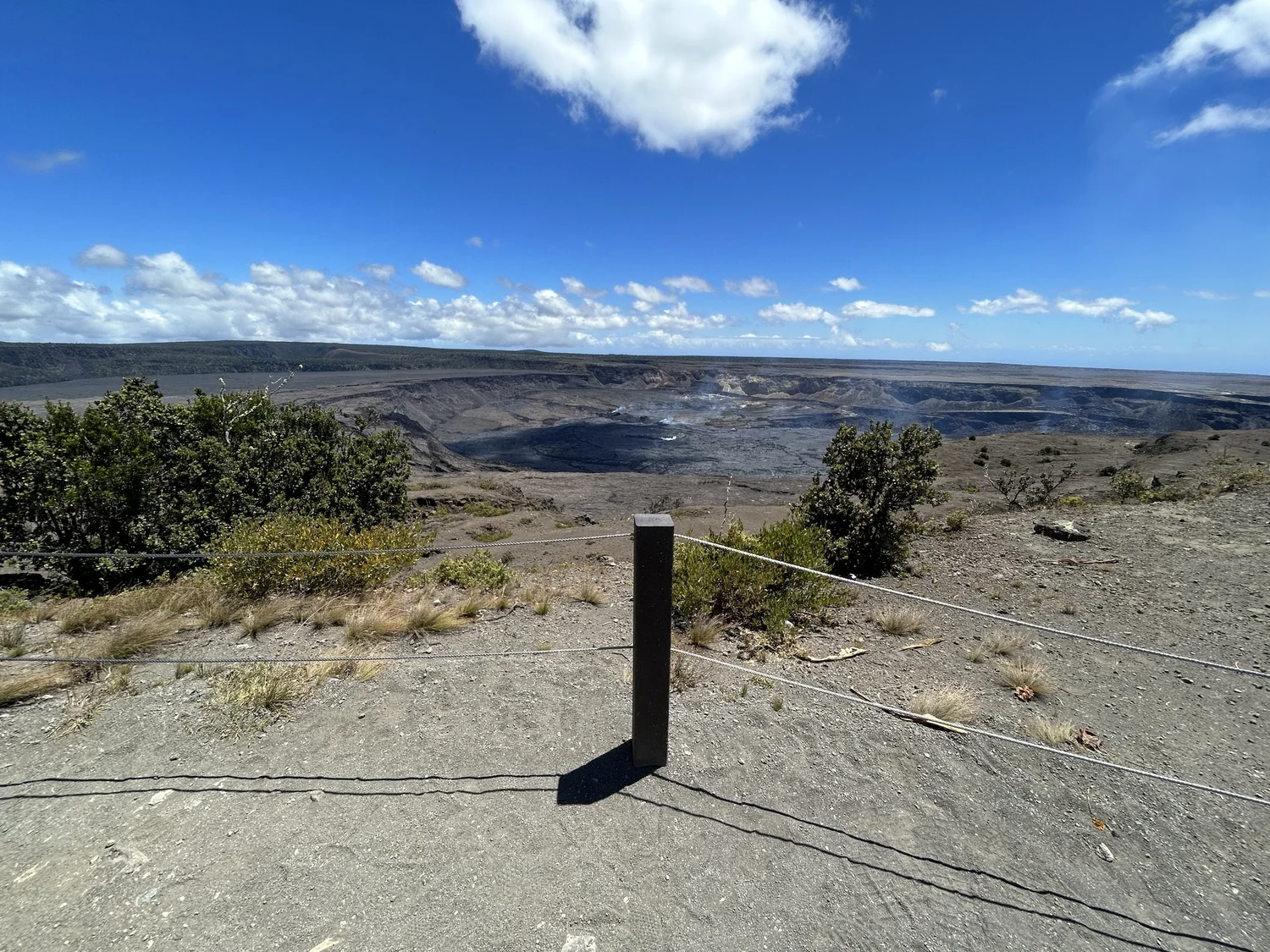 Hiking the Crater Rim Trail in Hawaiʻi Volcanoes National Park — noahawaii