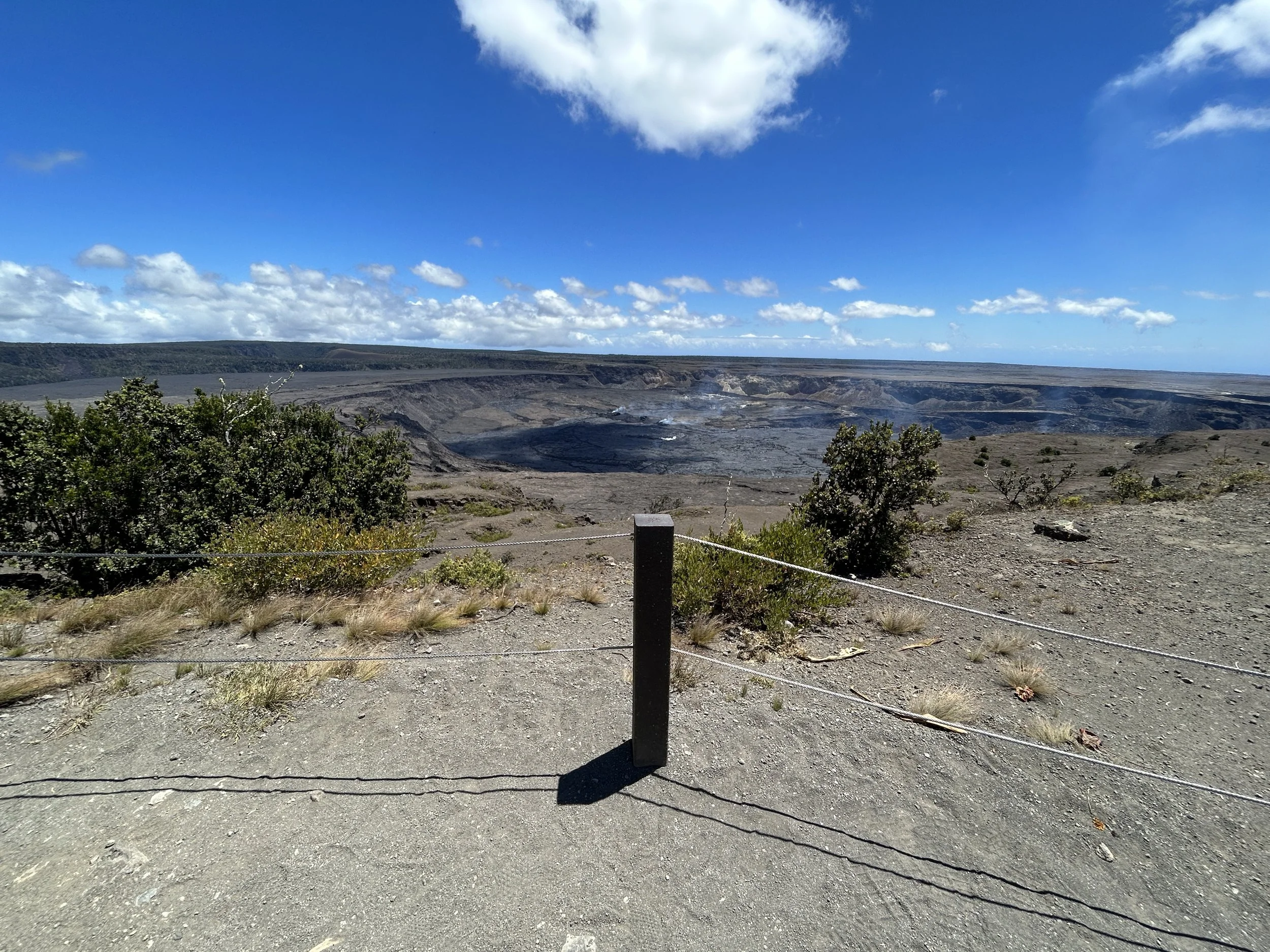 Hiking the Crater Rim Trail in Hawaiʻi Volcanoes National Park — noahawaii
