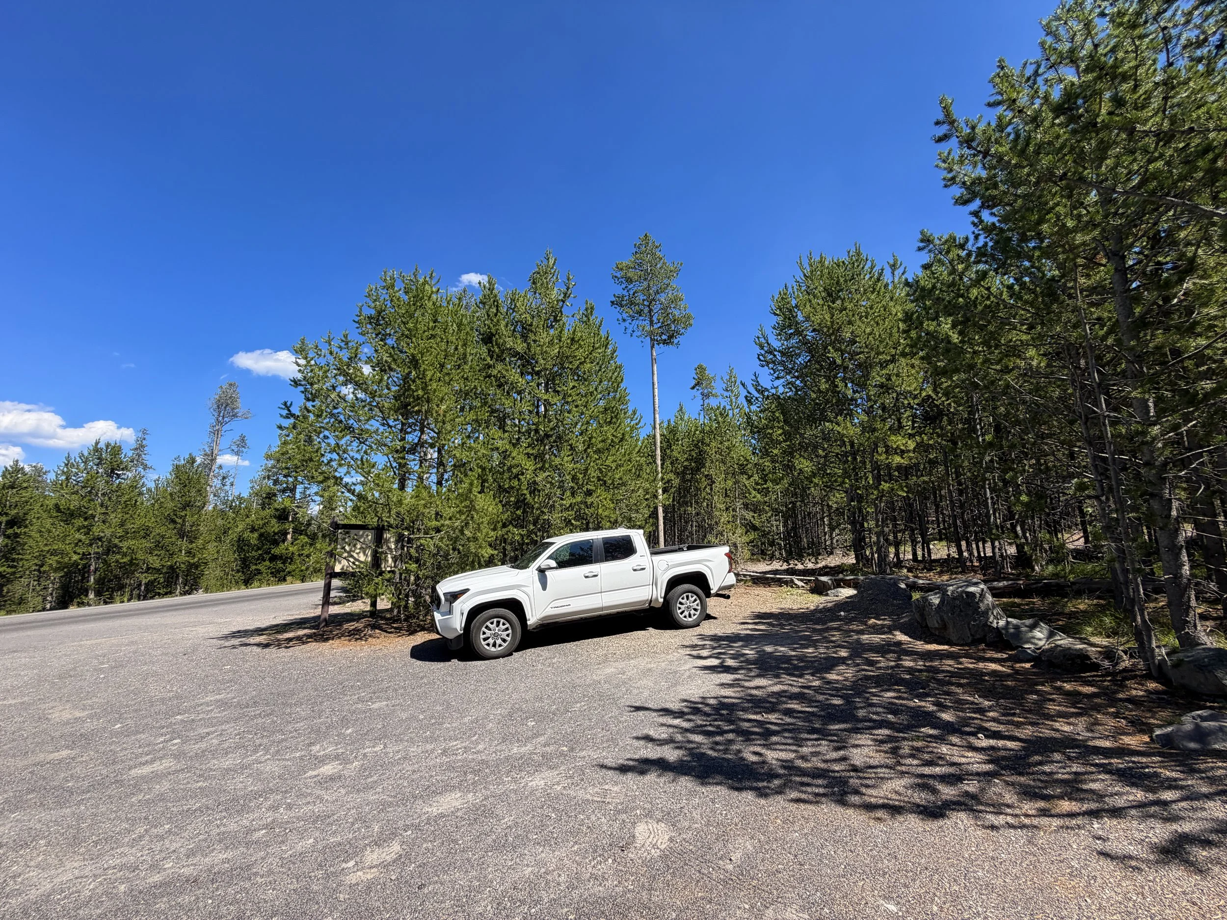 Fern Cascade Loop Trailhead Parking Yellowstone National Park Wyoming