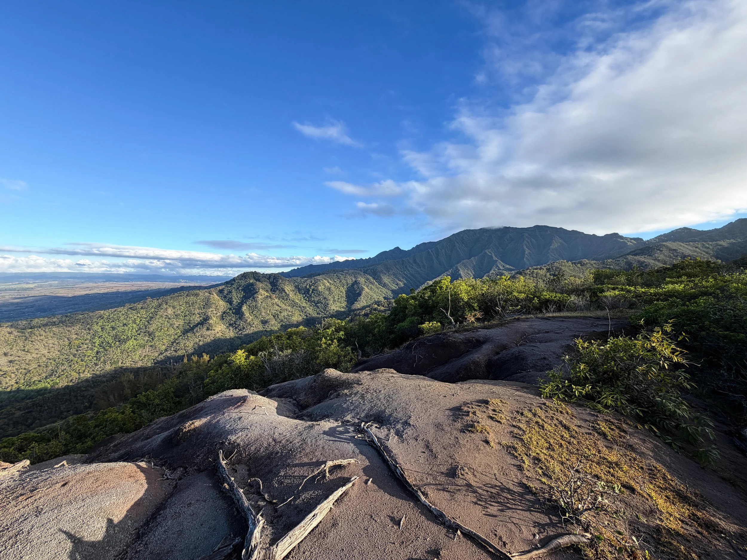 Mokuleia Trail Overlook Oahu Hawaii
