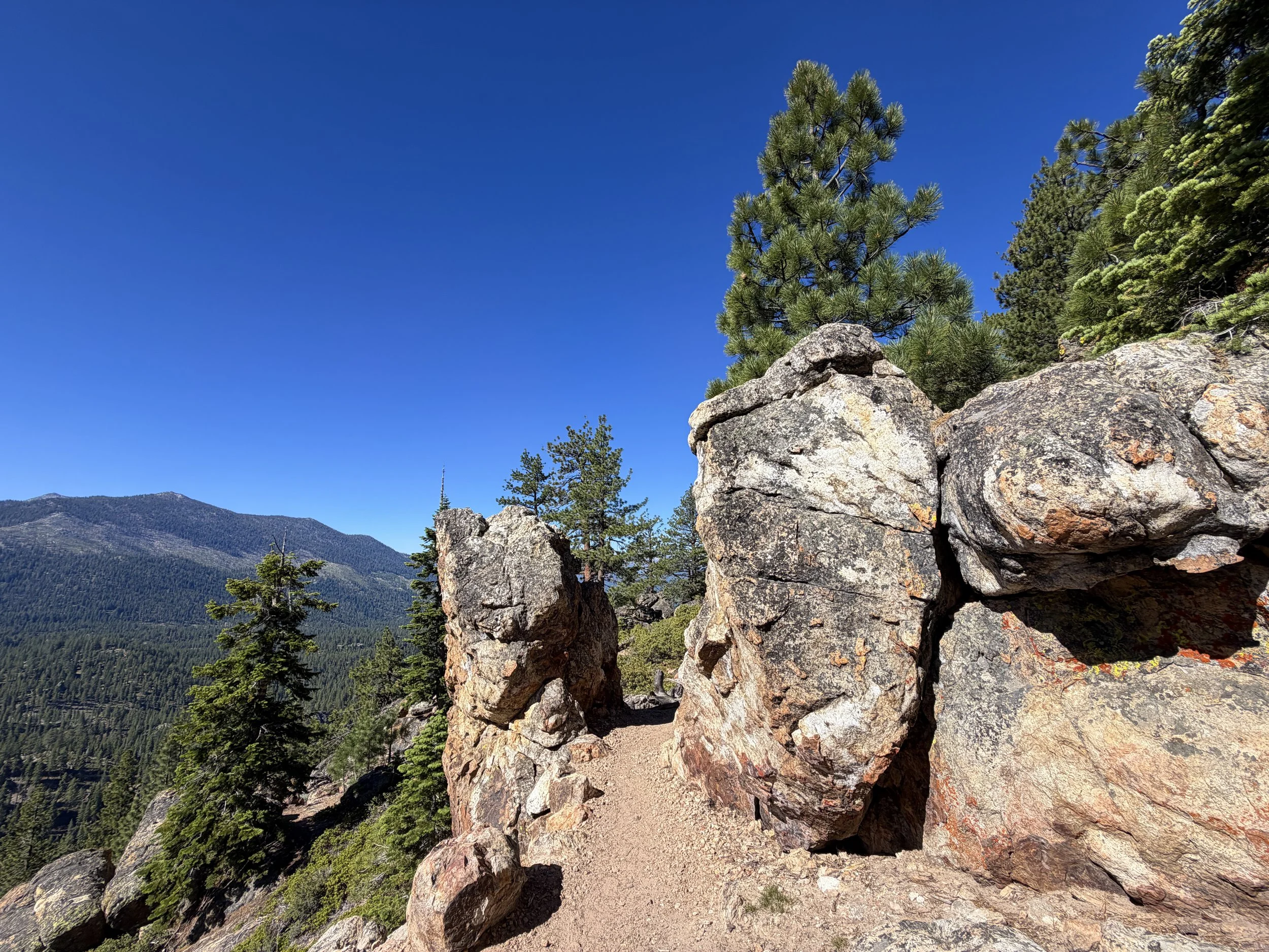 Castle Rock Hike Lake Tahoe Nevada