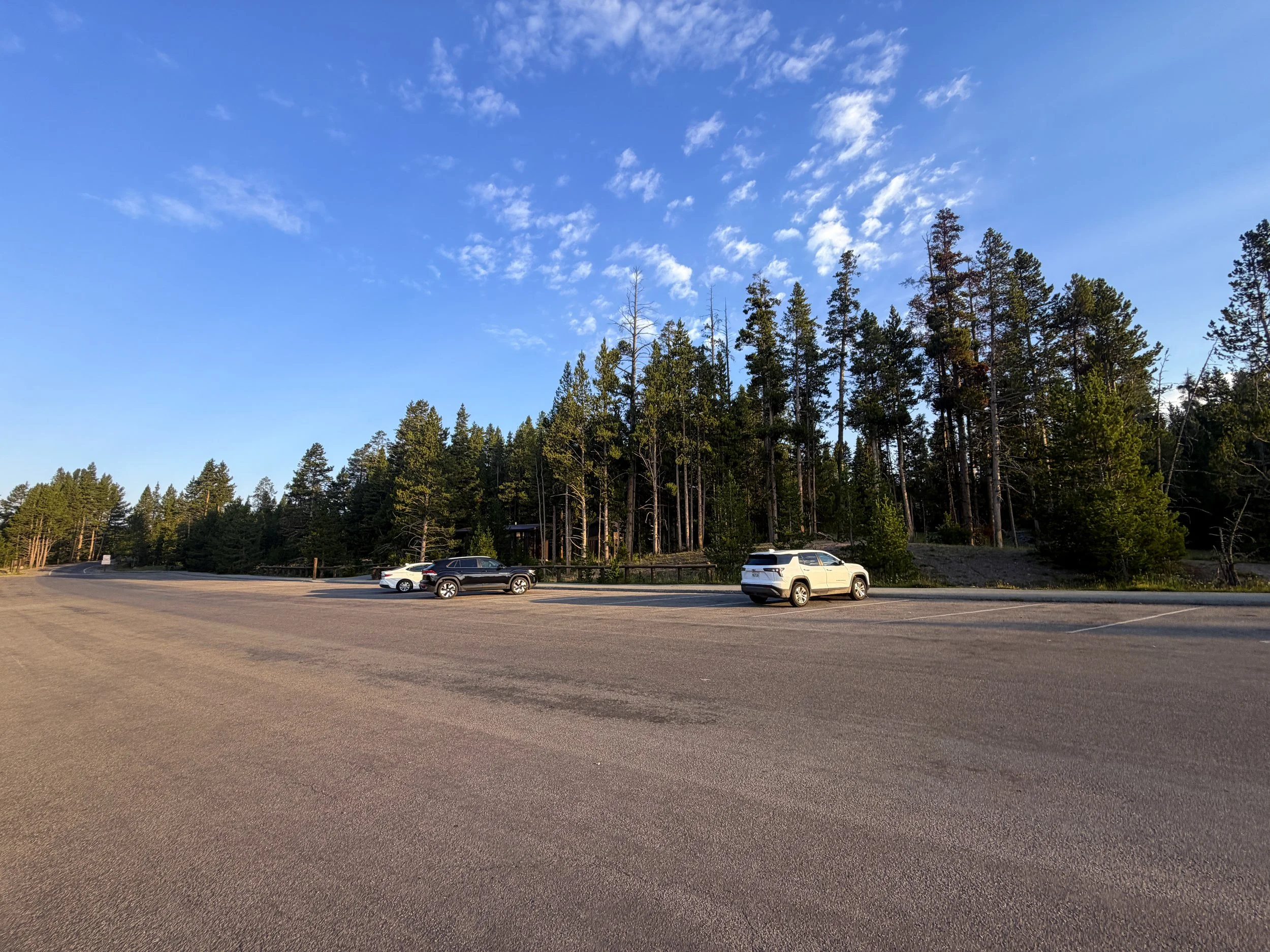 Brink of the Lower Falls Trailhead Parking Yellowstone National Park Wyoming