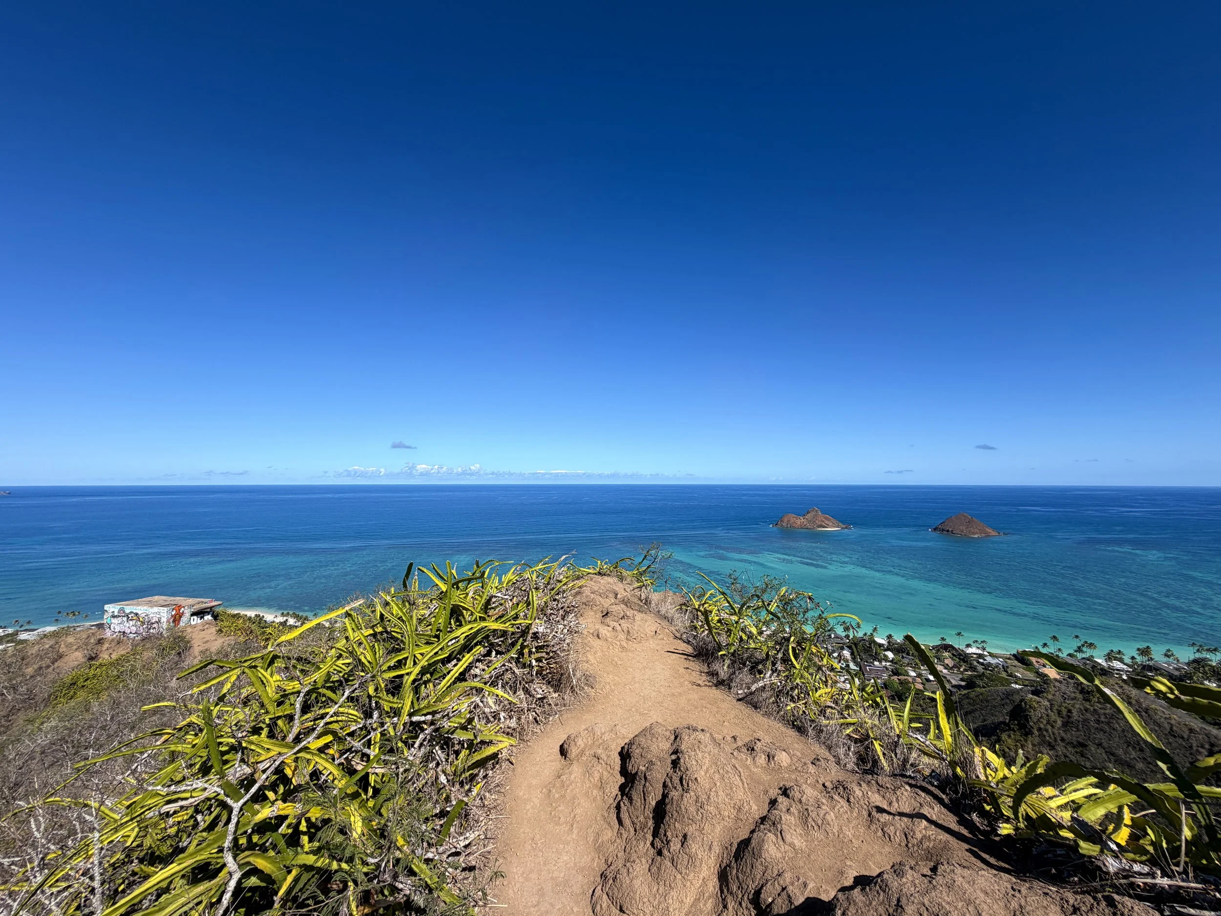 Lanikai Pillbox Trail Kaiwa Ridge Oahu Hawaii