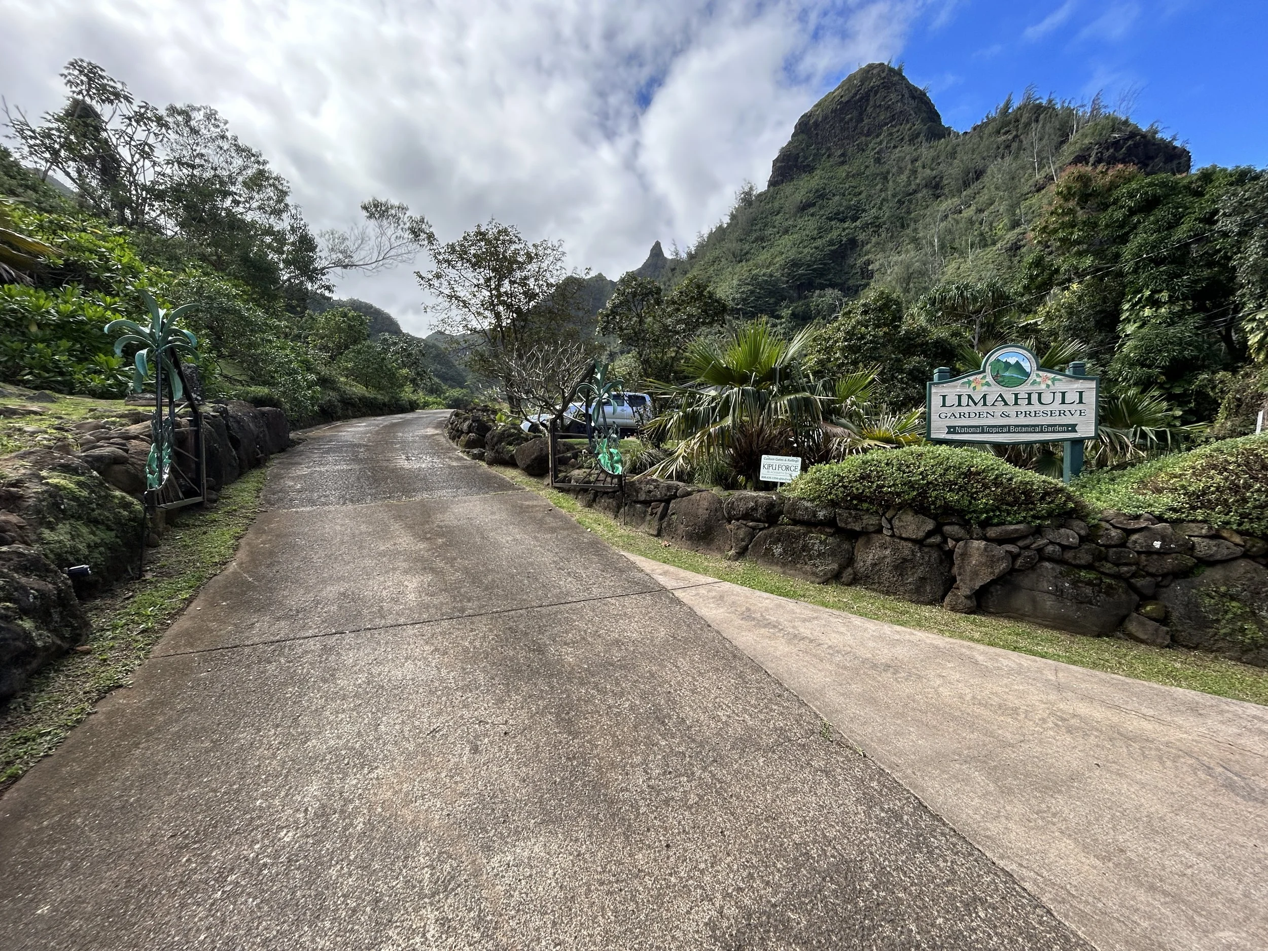 Visiting the Limahuli Garden & Preserve on Kauaʻi’s North Shore — noahawaii