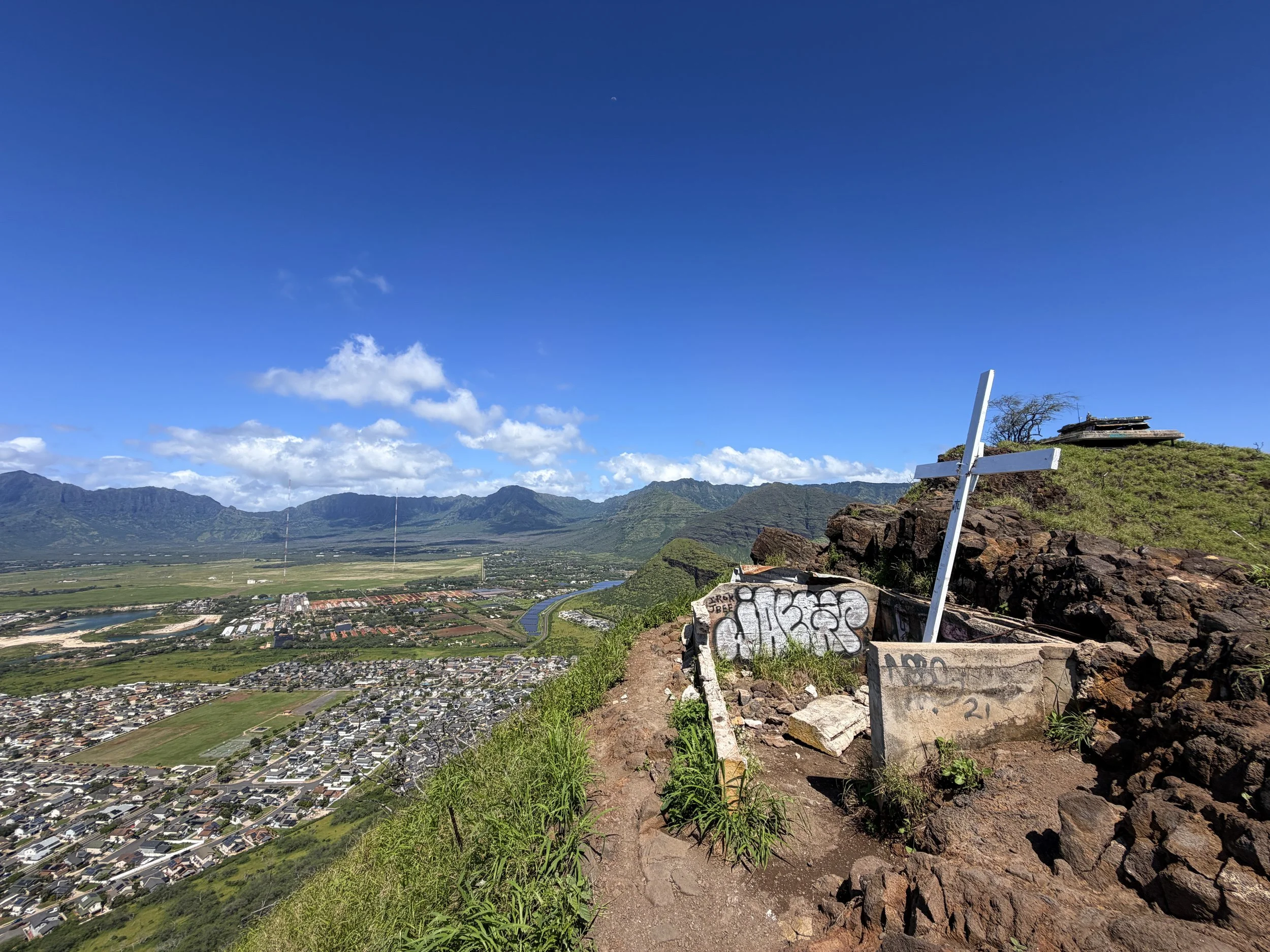 Puu O Hulu Trail Oahu Hawaii