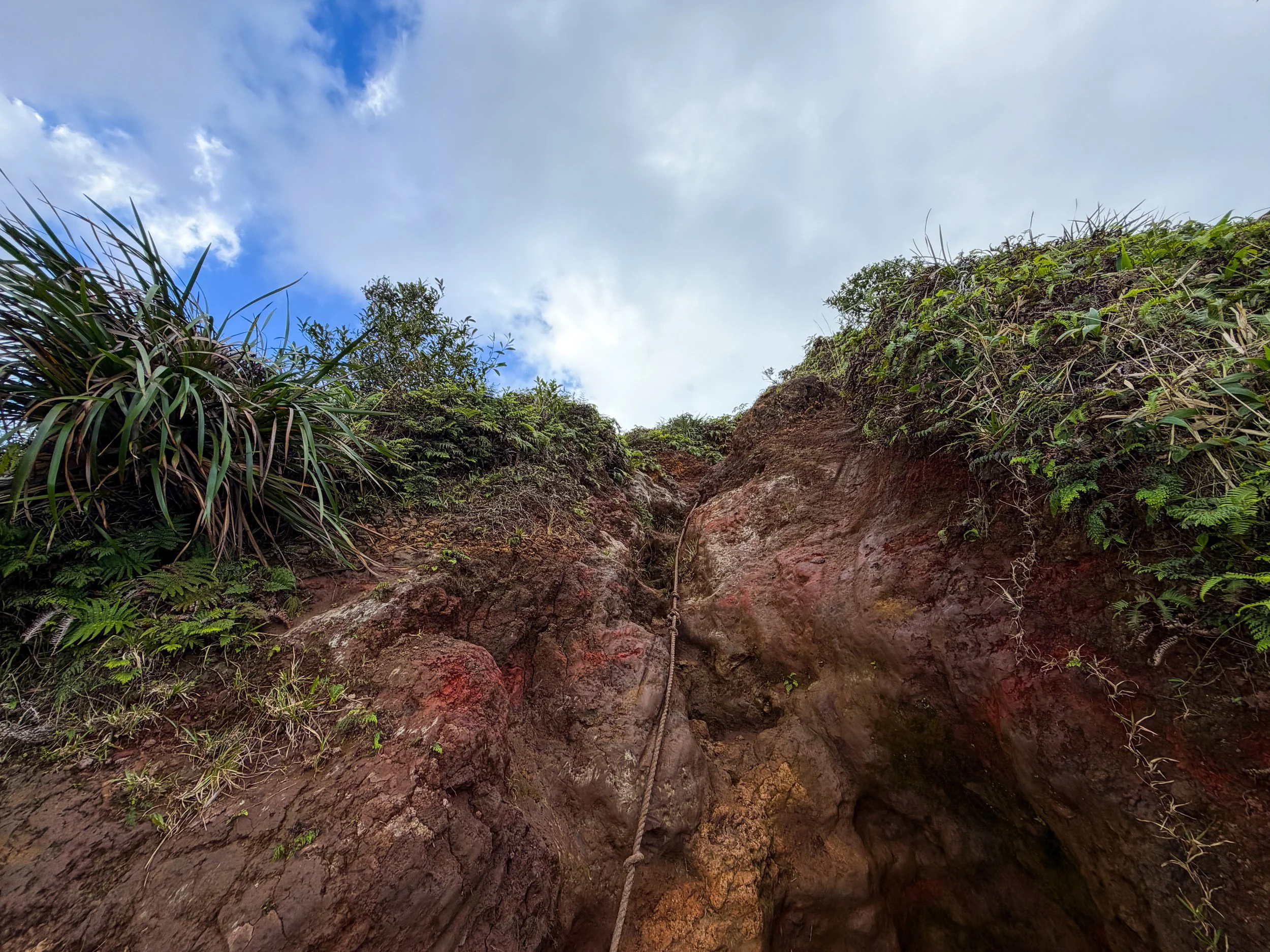 Kaau Crater Trail Oahu Hawaii