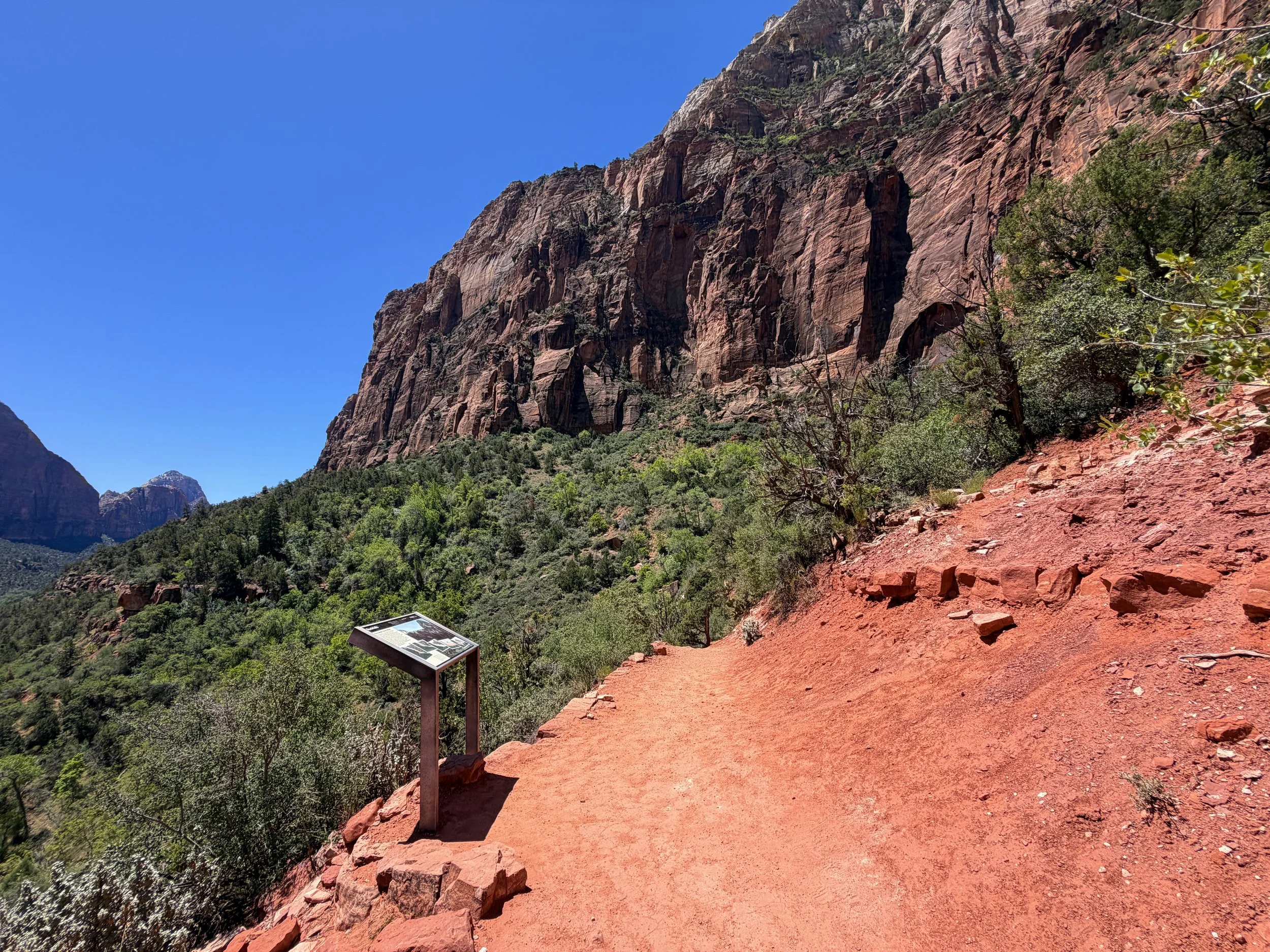 Middle Emerald Pool Hike Zion National Park Utah