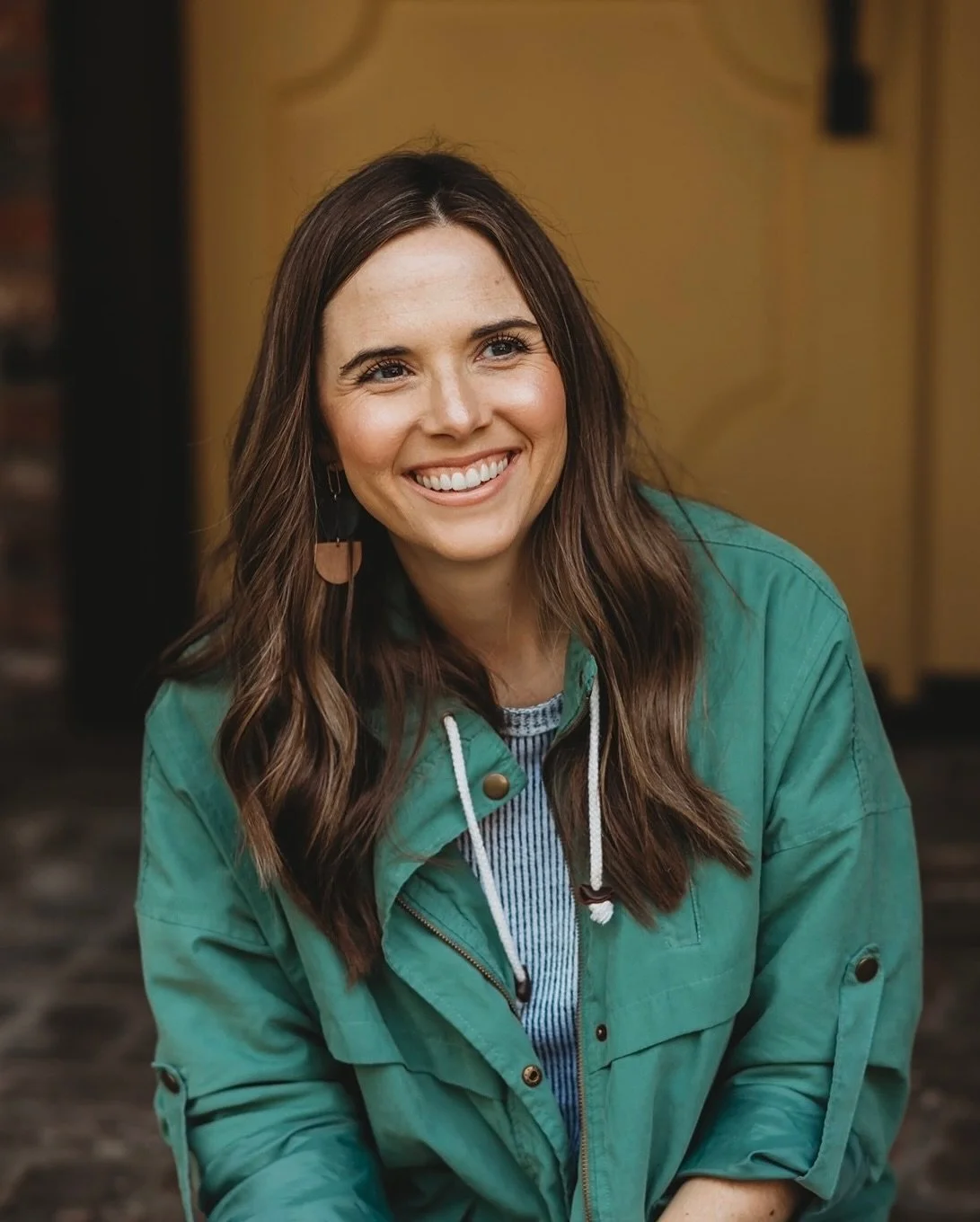 🚨Anxiety doesn’t disqualify you from being a great mom 😌🚨
In this week’s episode, I’m joined by author and speaker @beckykeife to talk about managing anxiety in the everyday chaos of family life. Becky shares her journey with cl