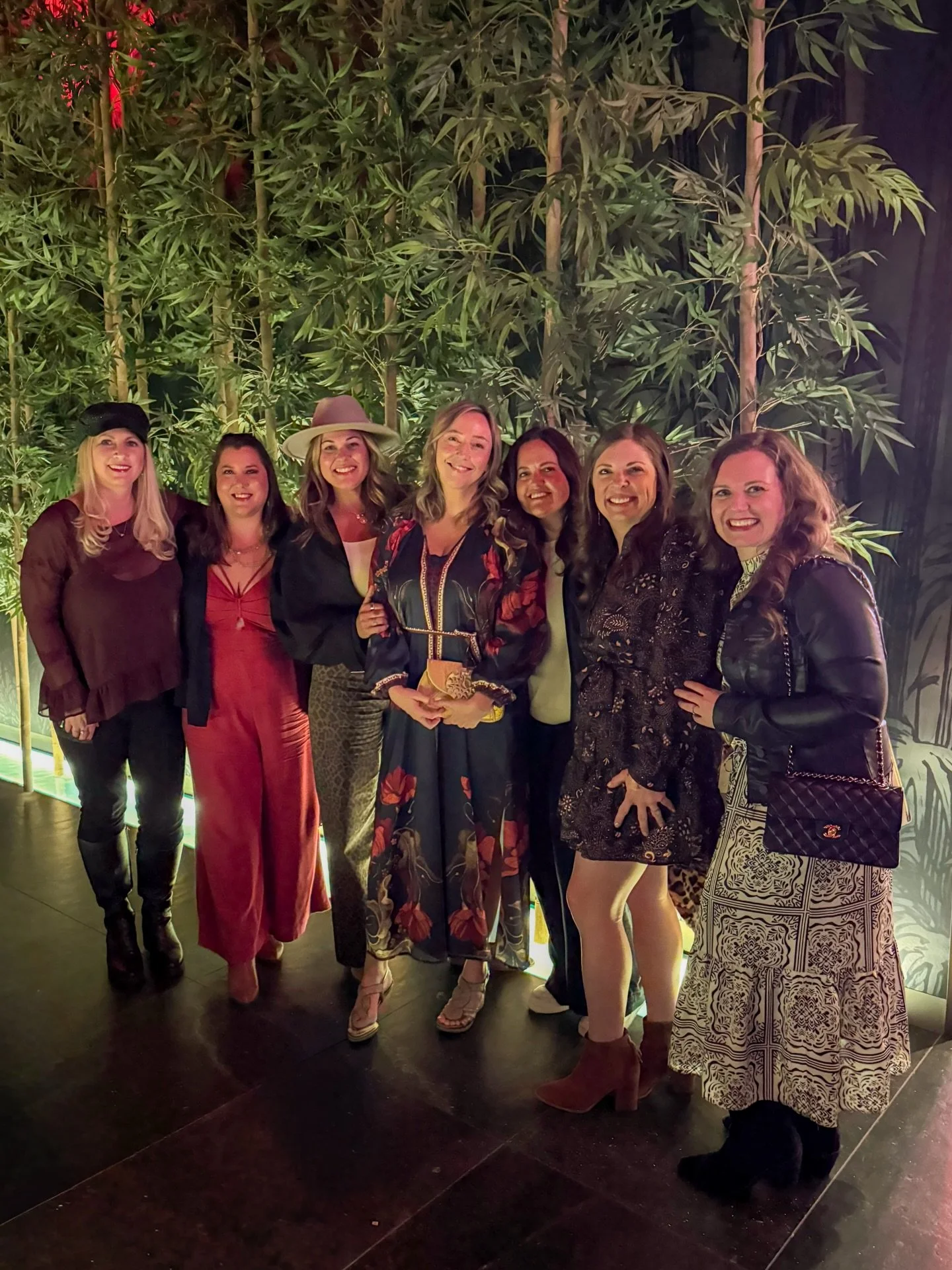 Celebrations all weekend long!!! 

And it was all about my incredible friend @helenhelgesen and my little baby with tons of friends 🎉

Topped it off with a double zoo date for two bday boys that have known each other since day 1 (look at slide 12🥹)