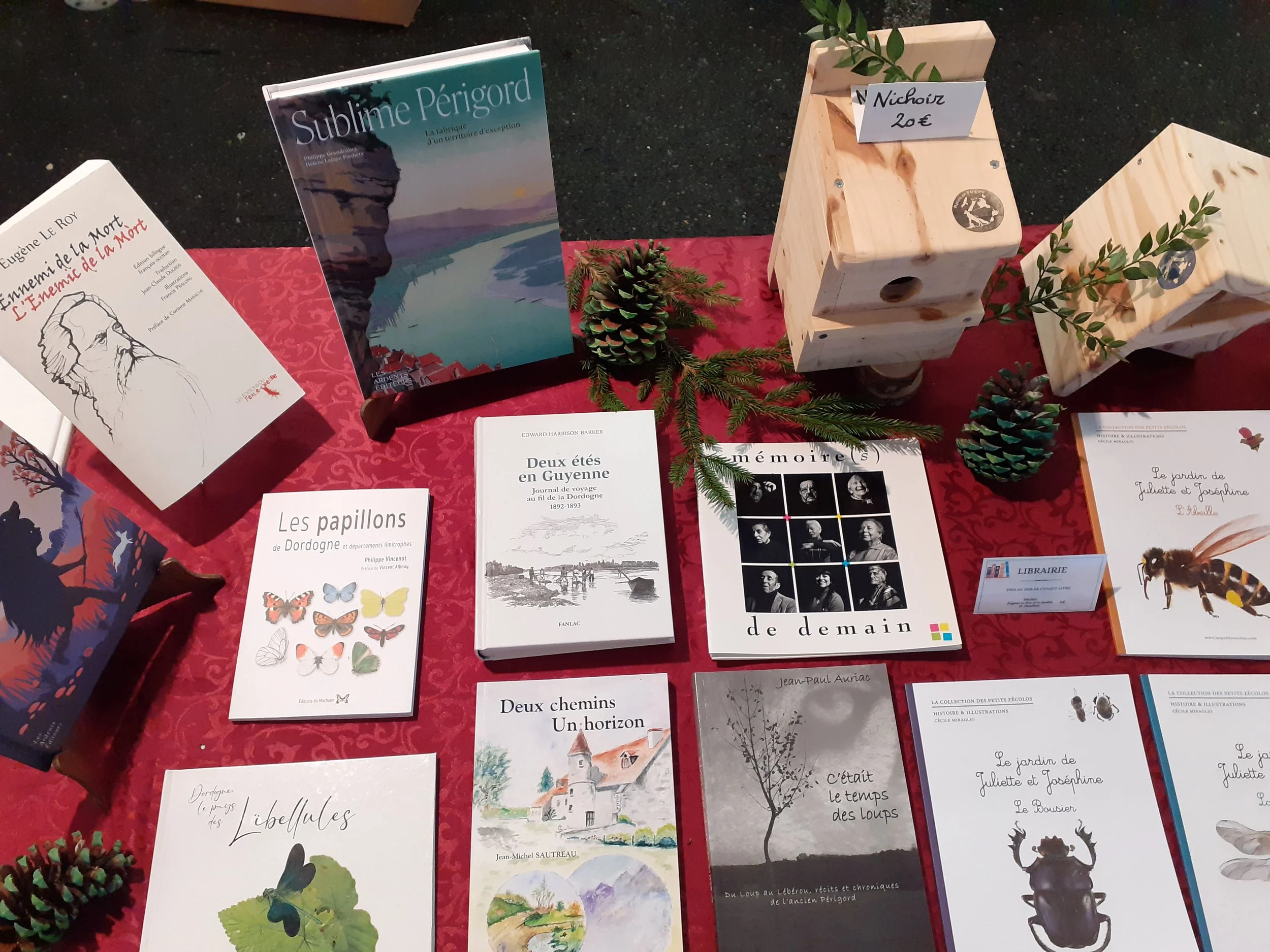 Marché de noël à Echourgnac ! (stand de notre association)  