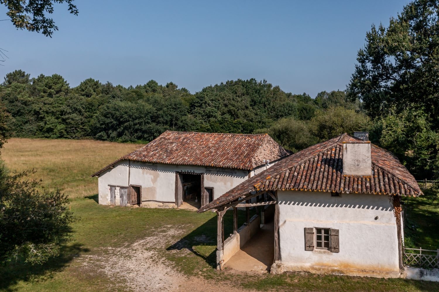 DJI_0734- La Ferme du Parcot-2021@Déclic&Décolle.jpg