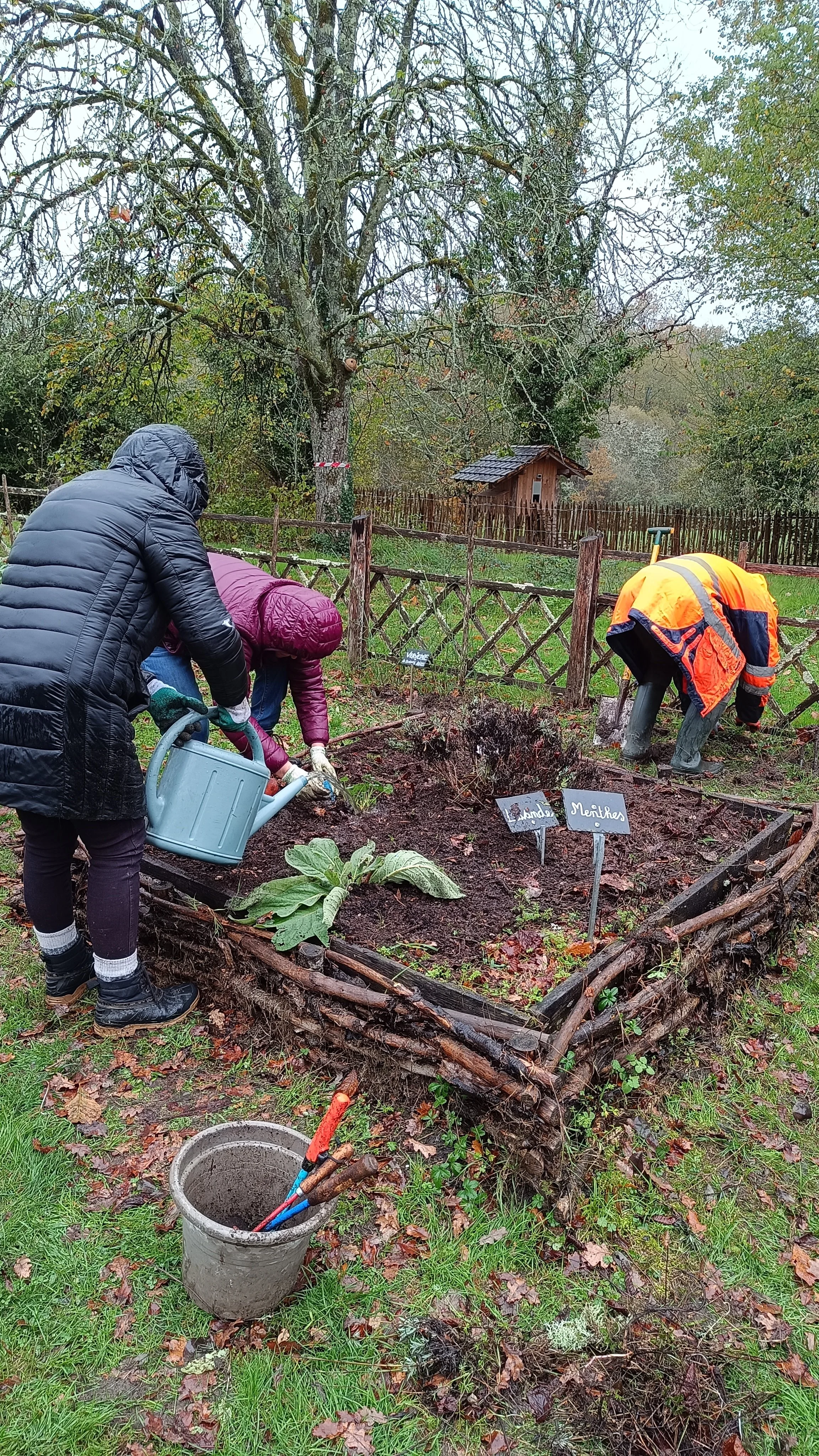 Chantier participatif du jardin pédagogique