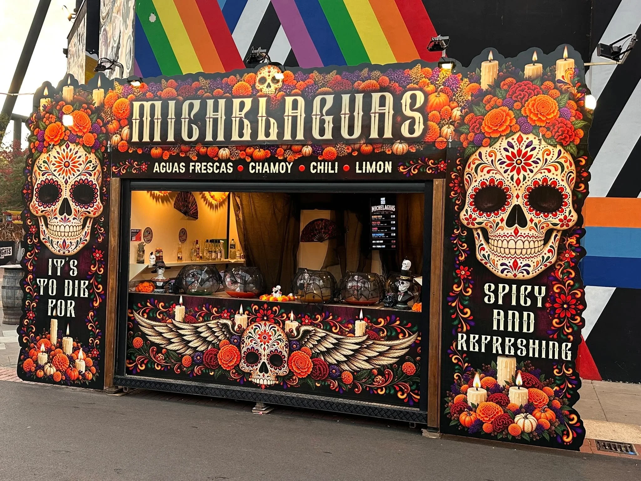 Did someone say Michelaguas?🌶️🇲🇽

Bursting with colour, energy and personality, this Michelaguas unit certainly knows how to make an entrance!

We had the pleasure of designing and producing the vibrant artwork for Bradley Thurston, bringing a rea