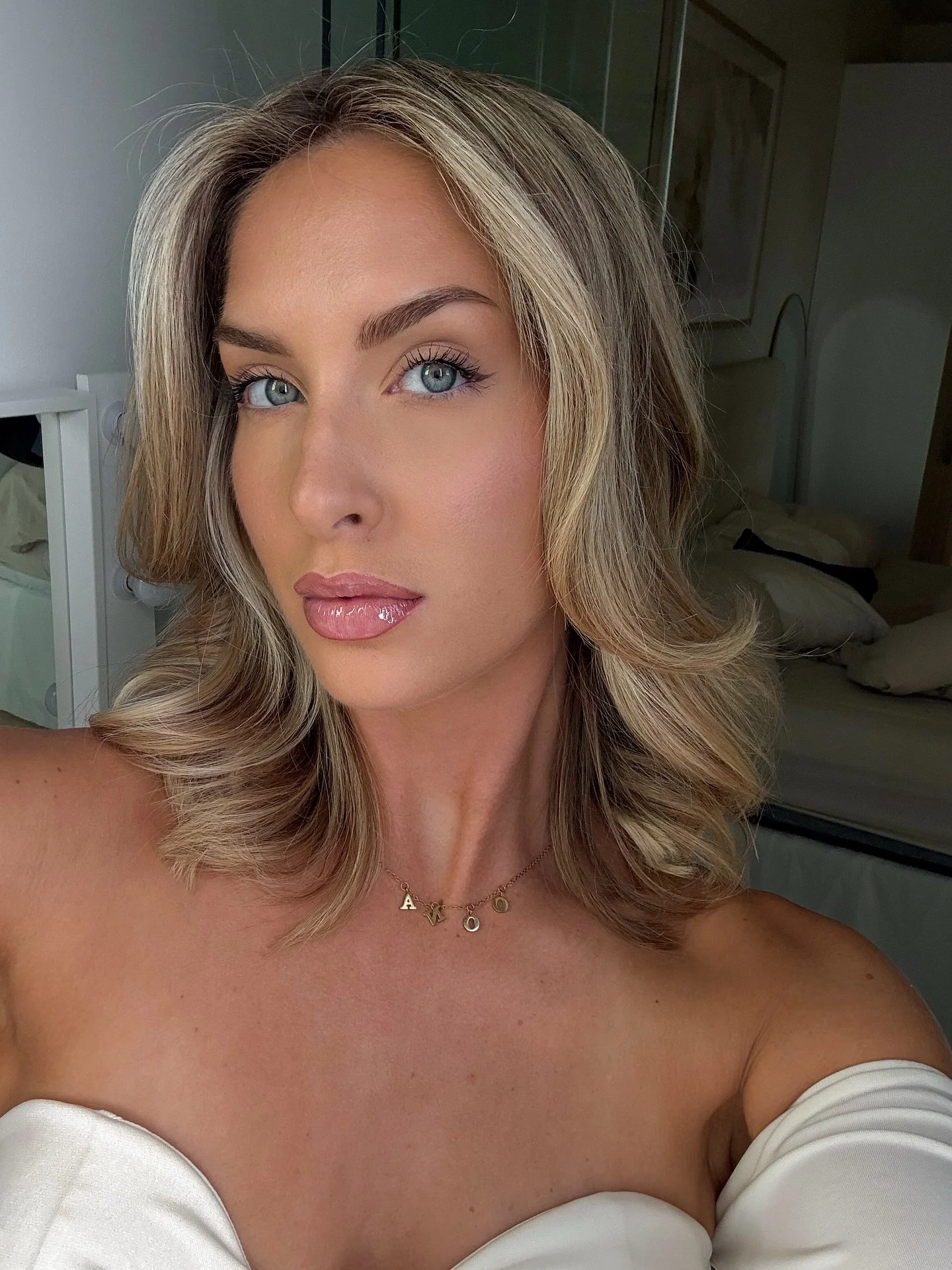 Puhutaan eroista ❤️&zwj;🩹 Aiheesta, josta mietin, ett&auml; milloin oon valmis avaamaan ajatuksia. Mut kaikki k&auml;y joskus eroja l&auml;pi. T&auml;&auml; oli hetki sitten viel&auml; v&auml;h&auml;n liian ajankohtainen, mut nyt tuntui hyv&auml;lt&