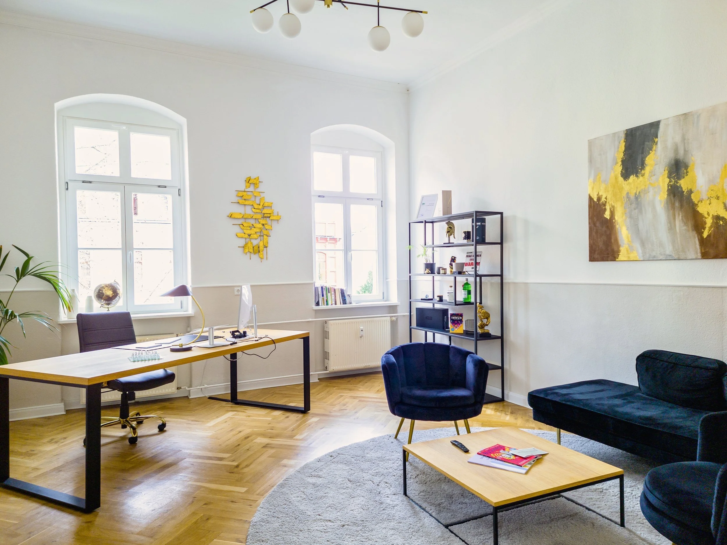 Besprechungsbereich in einem Büro in Dresden Neustadt, Interior Design von Maria Levich