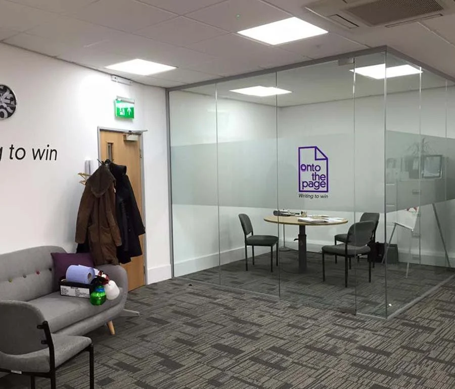 INTERNAL WINDOW GRAPHICS