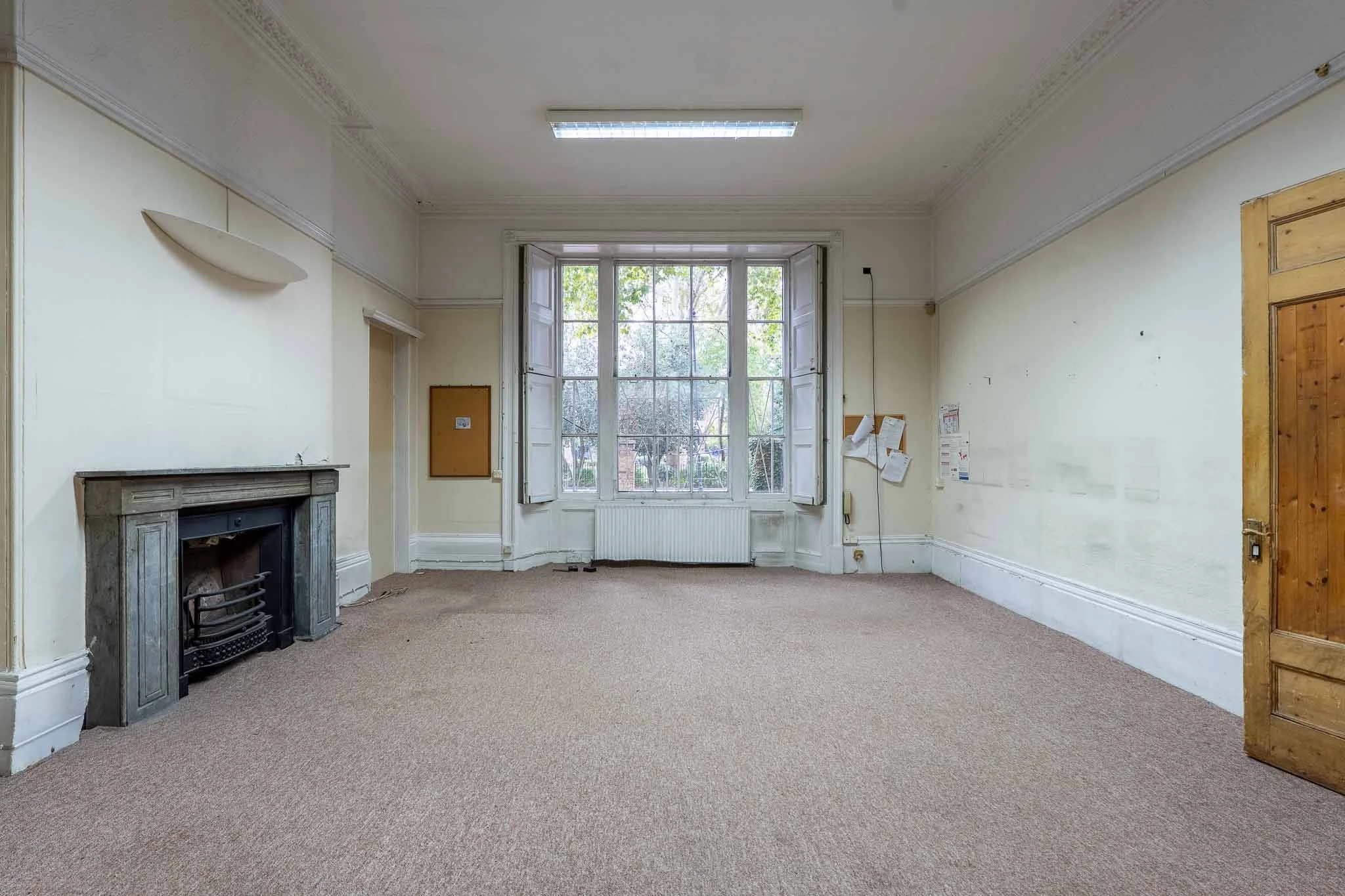 stoke-newington-long-room-bay-window.jpg