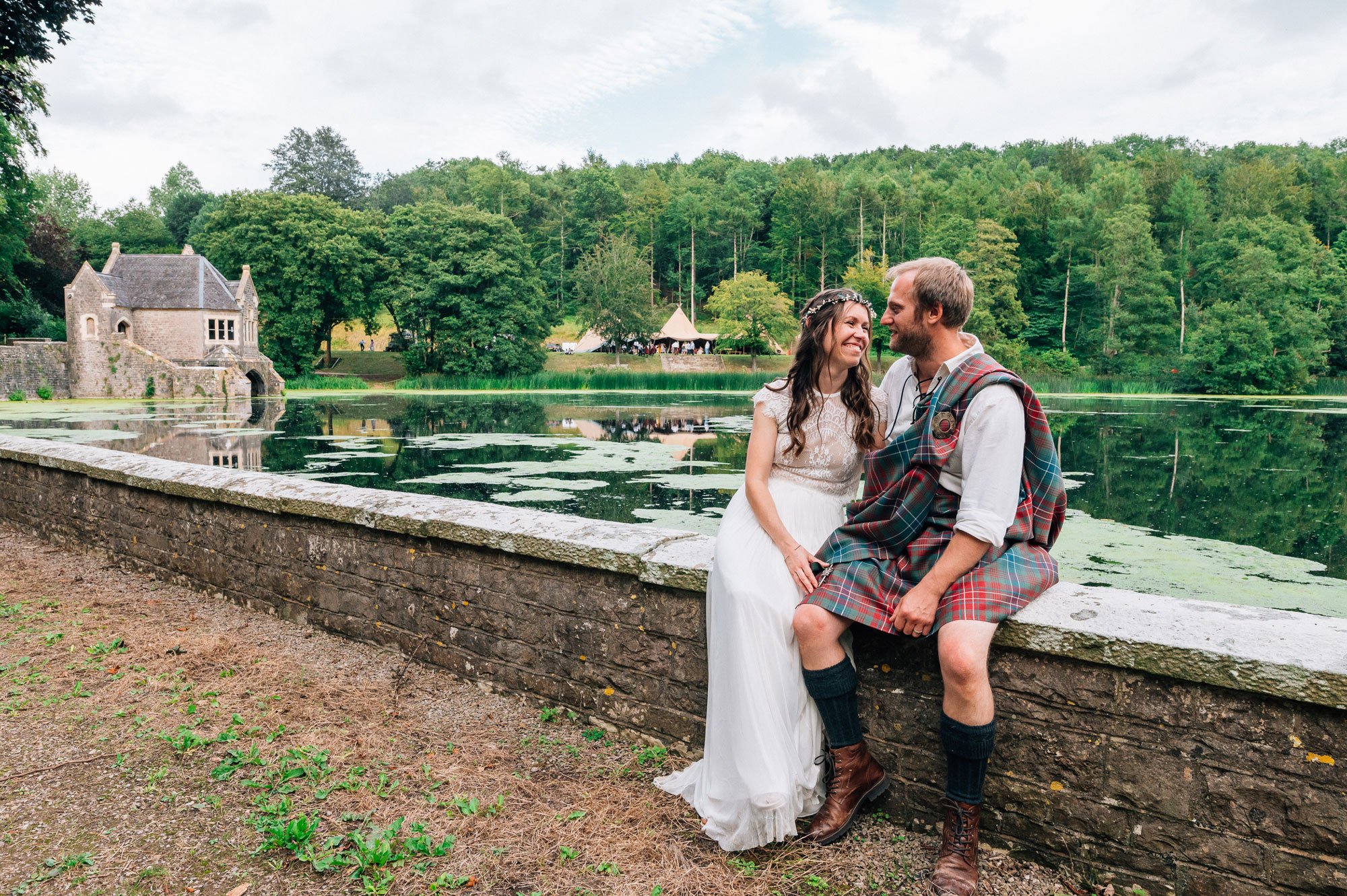 TortworthWedding_FestivalVibes_Ellie&Ben-497.jpg