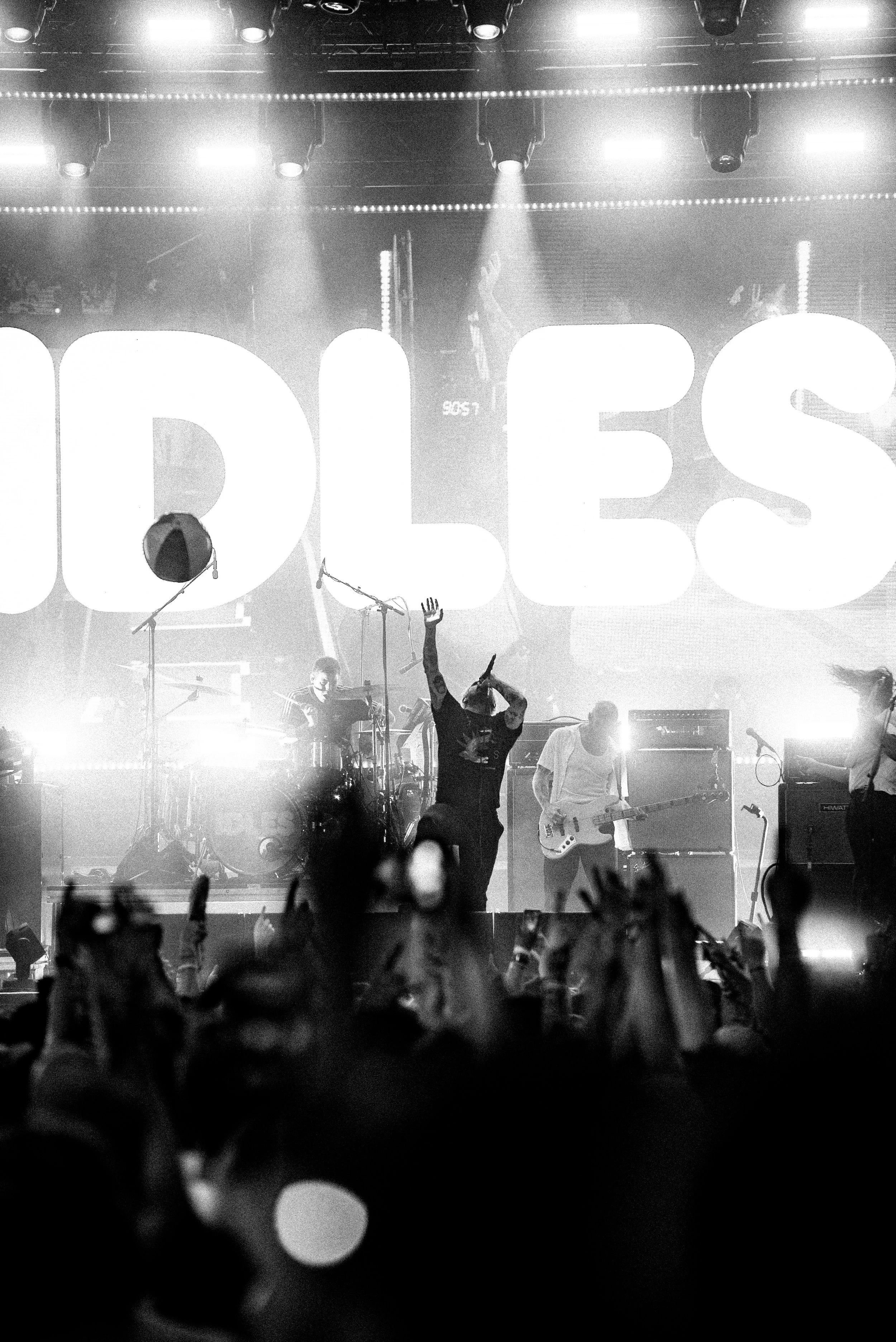 @calchaplin - Idles - Queen's Square bnw-13.jpg