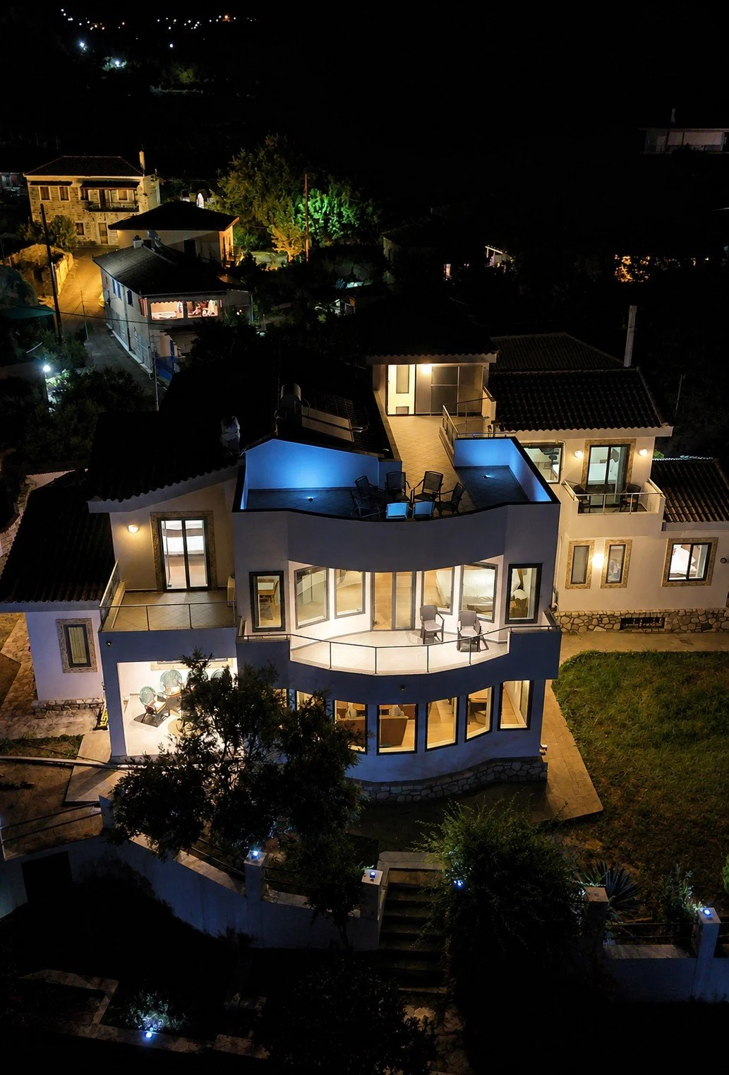 Zografos Studios Nightshot  2 jpg.jpg