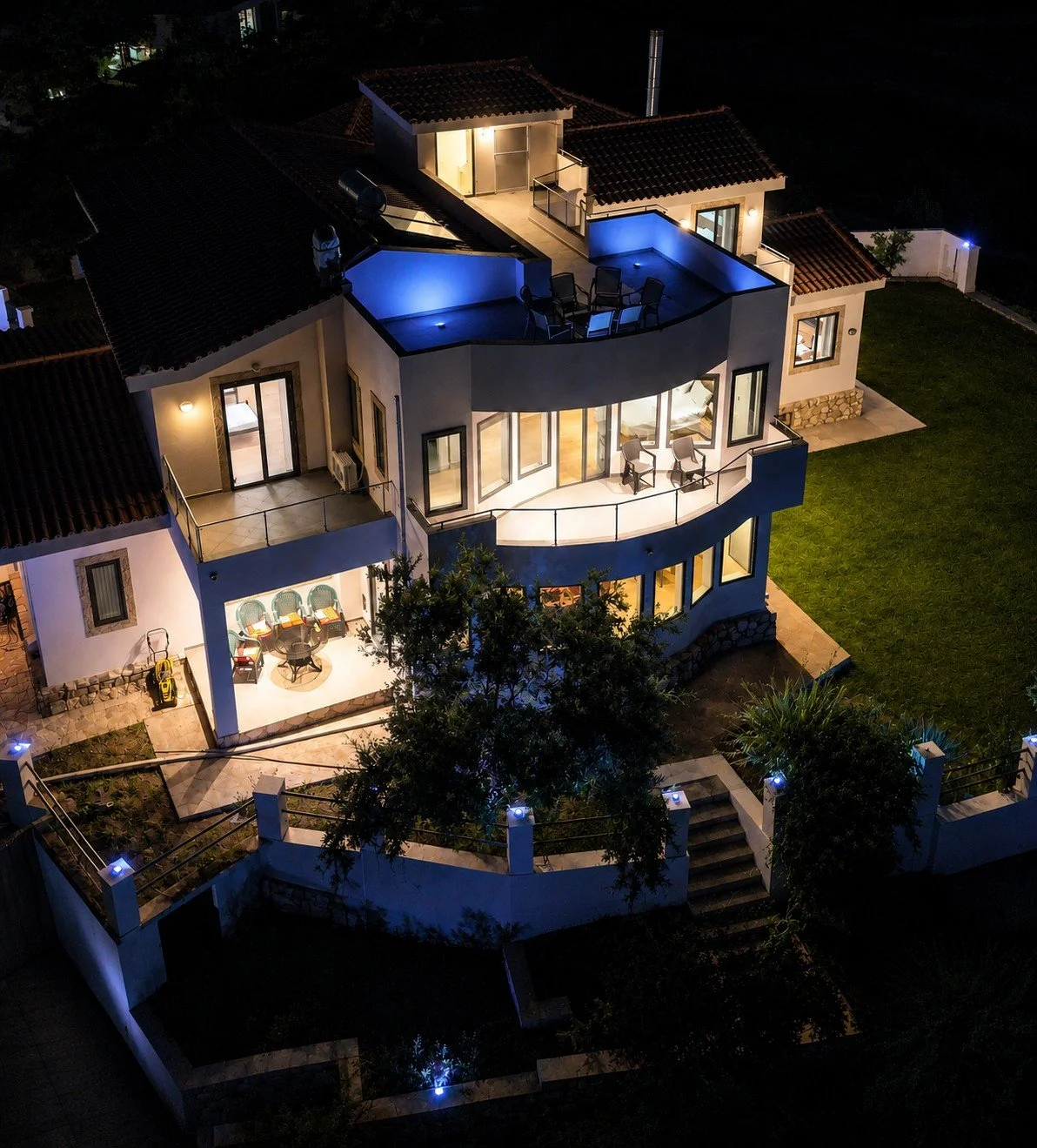 Zografos Studios Nightshot jpg.jpg
