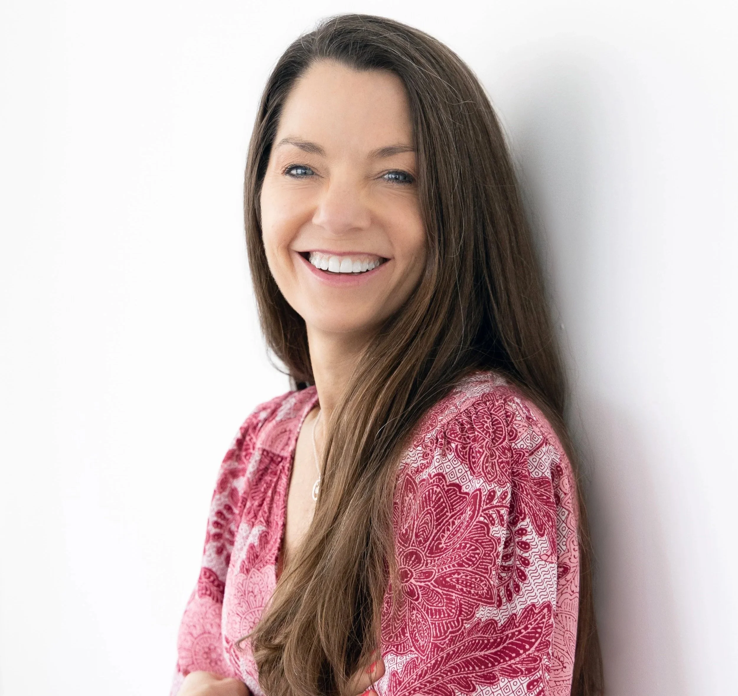 Image of Lauran Hahn representing toxic relationship therapy