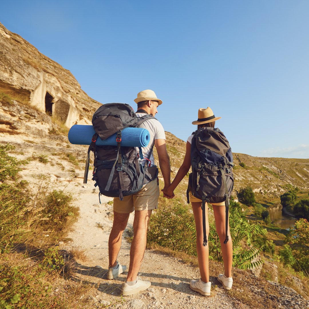 Image of people going on a hike, representing new years resolutions and anxiety therapy in Orlando.
