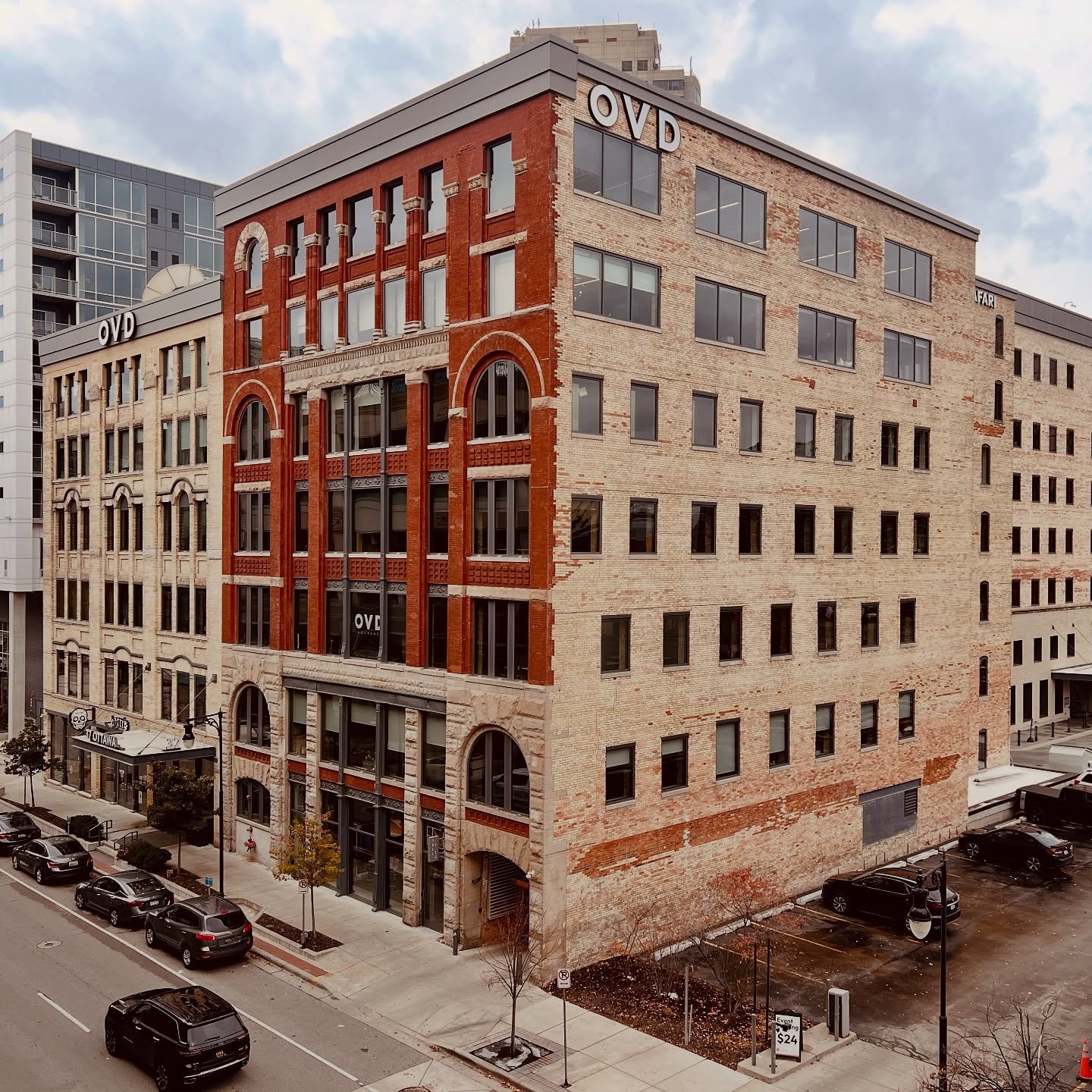 We are thrilled to have @ovdinsurance be a part of the legacy of 37 Ottawa in #downtowngr. 
This is great for the city and we are proud to have them join the community of downtown businesses- and the strong co-tenancy of this revitalized and moderniz