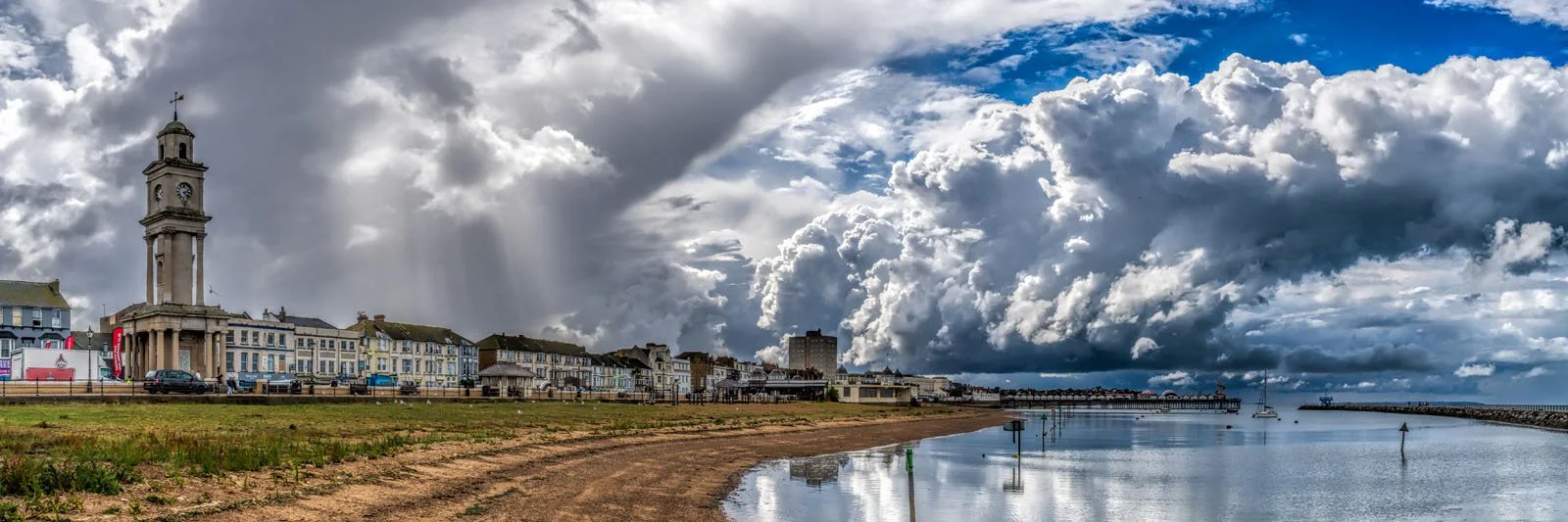 Dramatic clouds over Herne Bay
