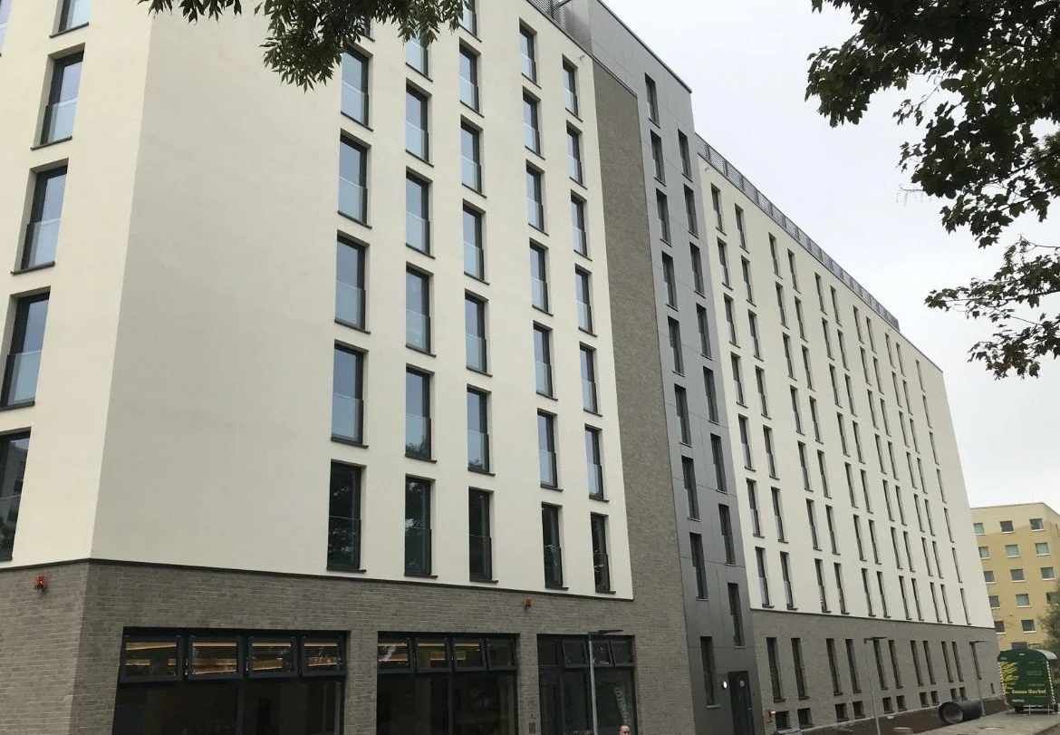 Hotel Frankfurt WDVS klinker.jpg