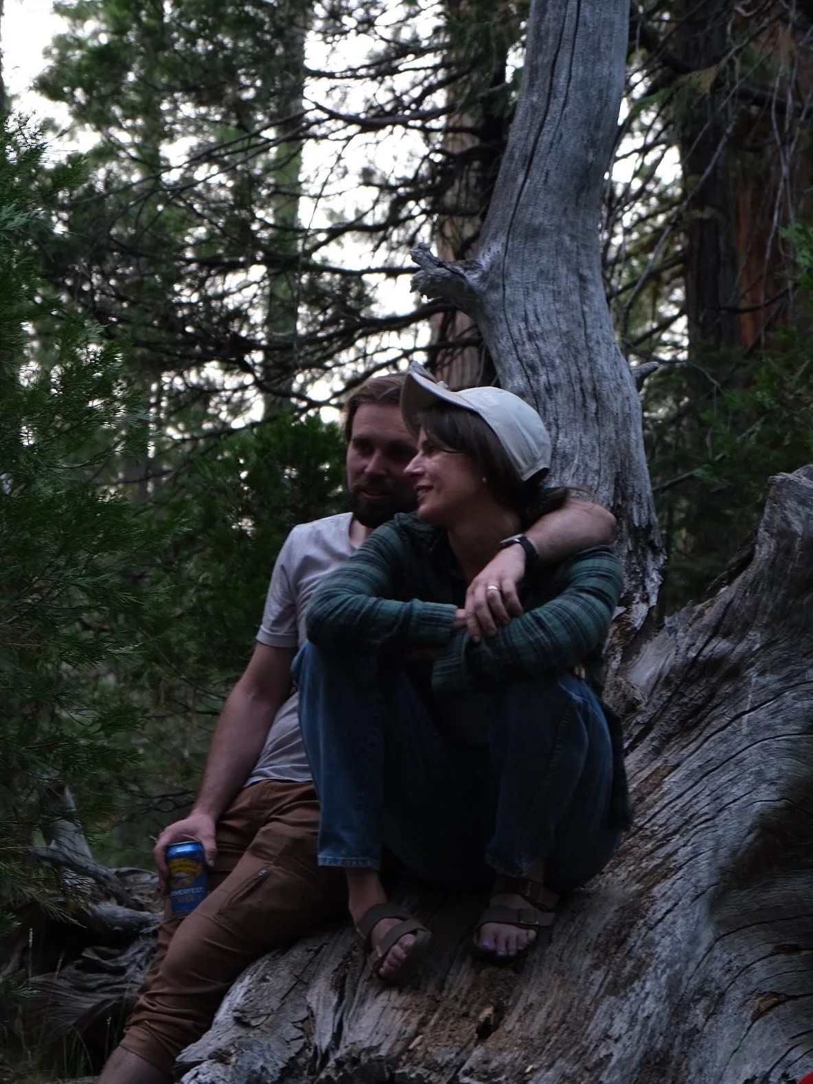 back to where it all began on my family ranch. where we first spent time together 7 years ago and where we were married 2 years ago on the week of our second wedding anniversary. thanks for the sweet photo of us on the same stump @friioog 

photos of